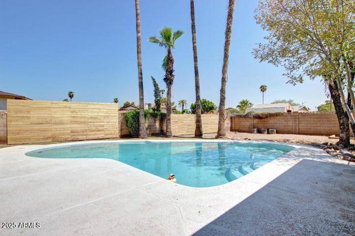 Tempe, AZ 85282,1622 E FREMONT Drive