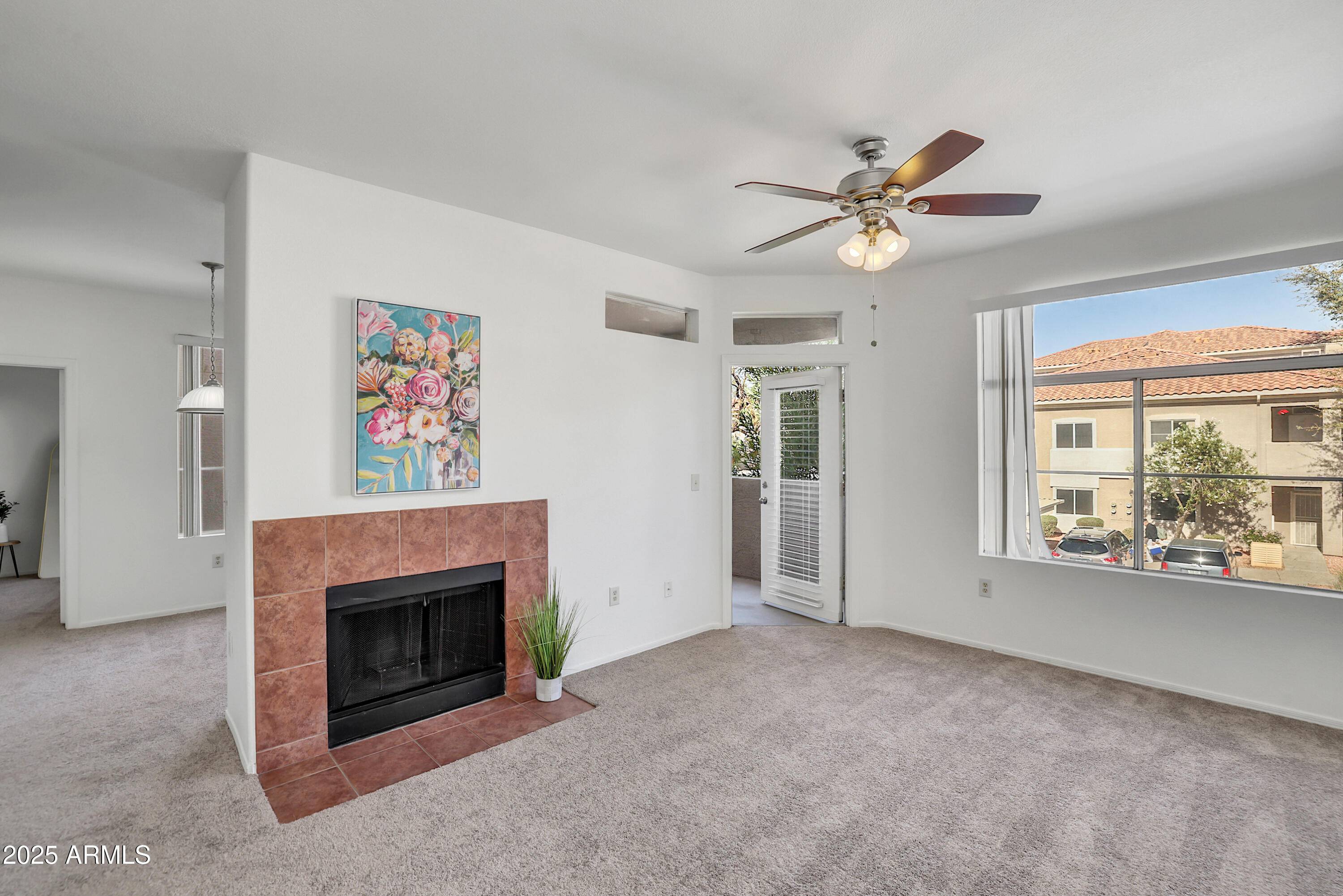 Phoenix, AZ 85048,3830 E LAKEWOOD Parkway E #2009