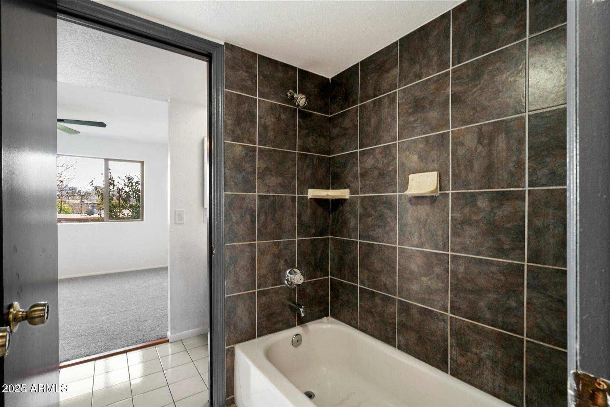 122 S HARDY Drive #6 Tempe, AZ 85281