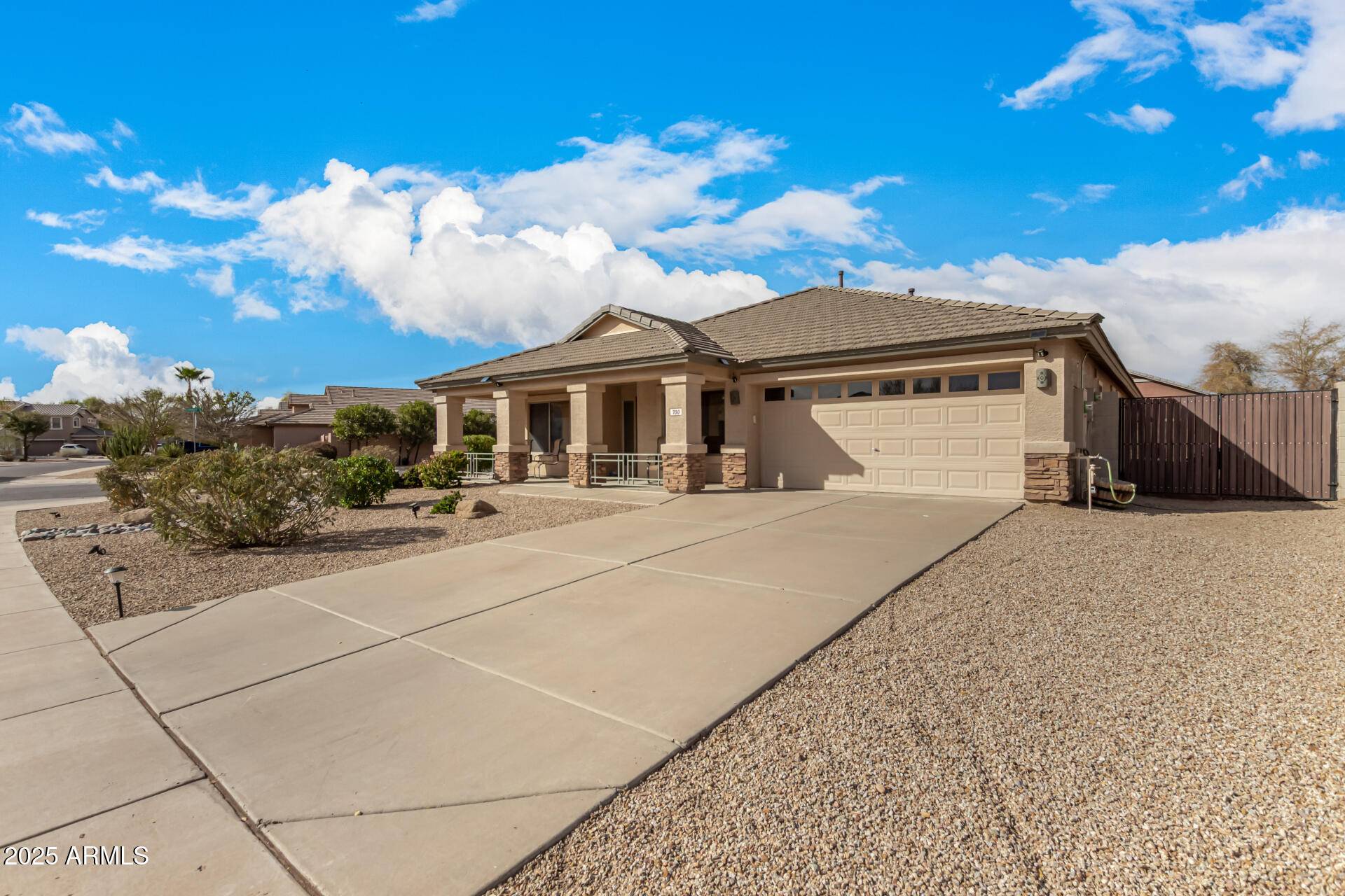 San Tan Valley, AZ 85143,700 W GASCON Road