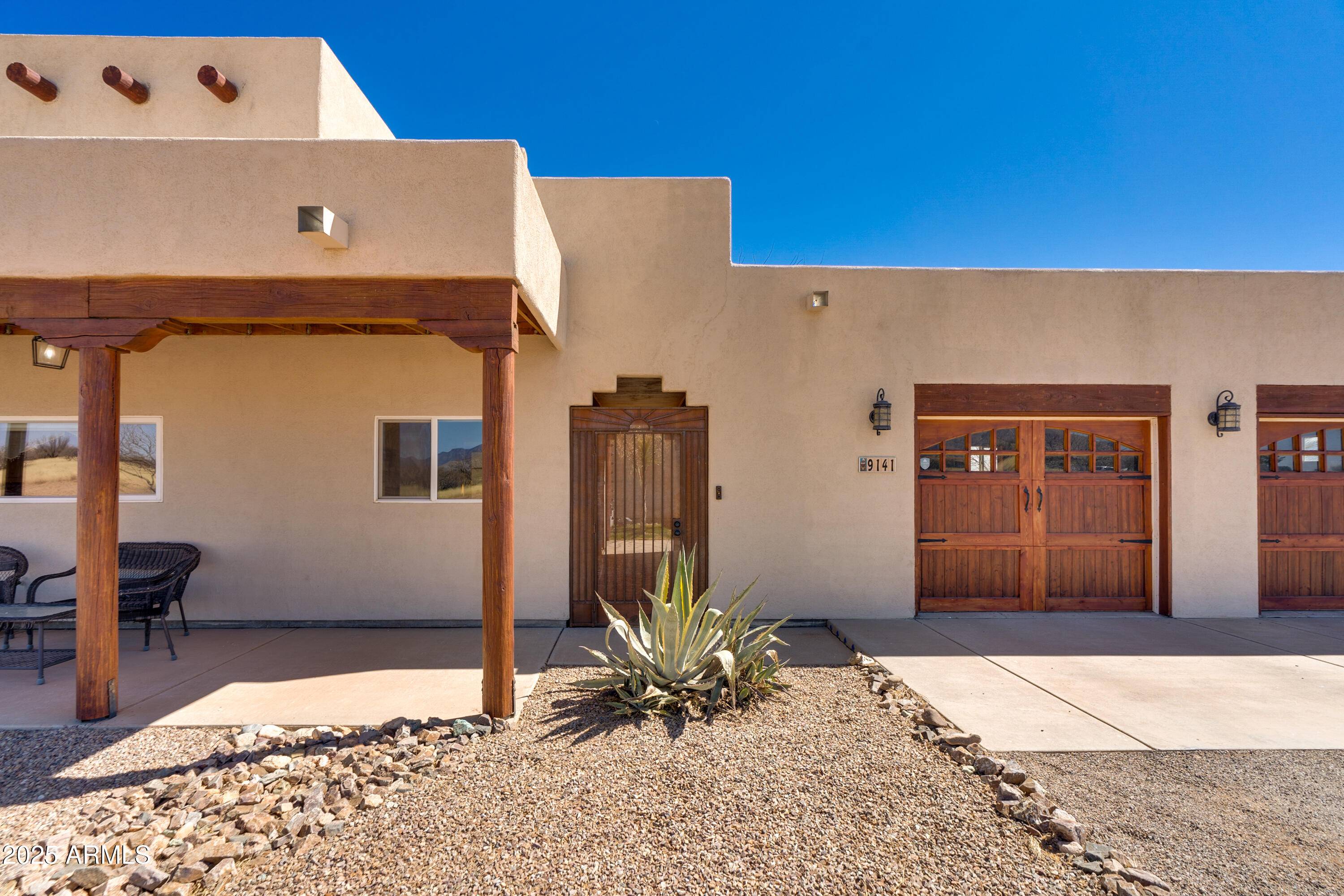 9141 E SUNSHINE Lane Hereford, AZ 85615