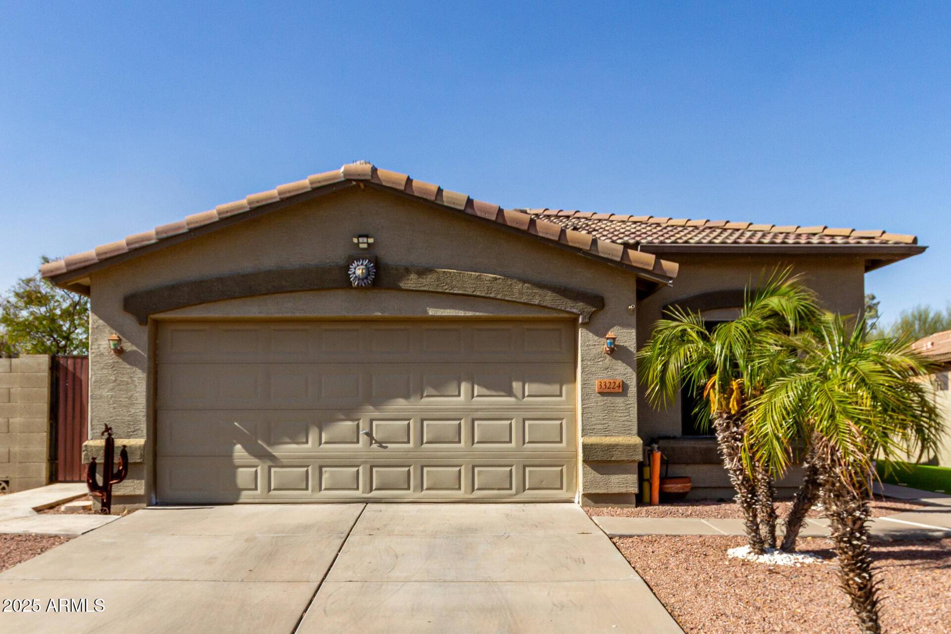 San Tan Valley, AZ 85144,33224 N CAT HILLS Avenue