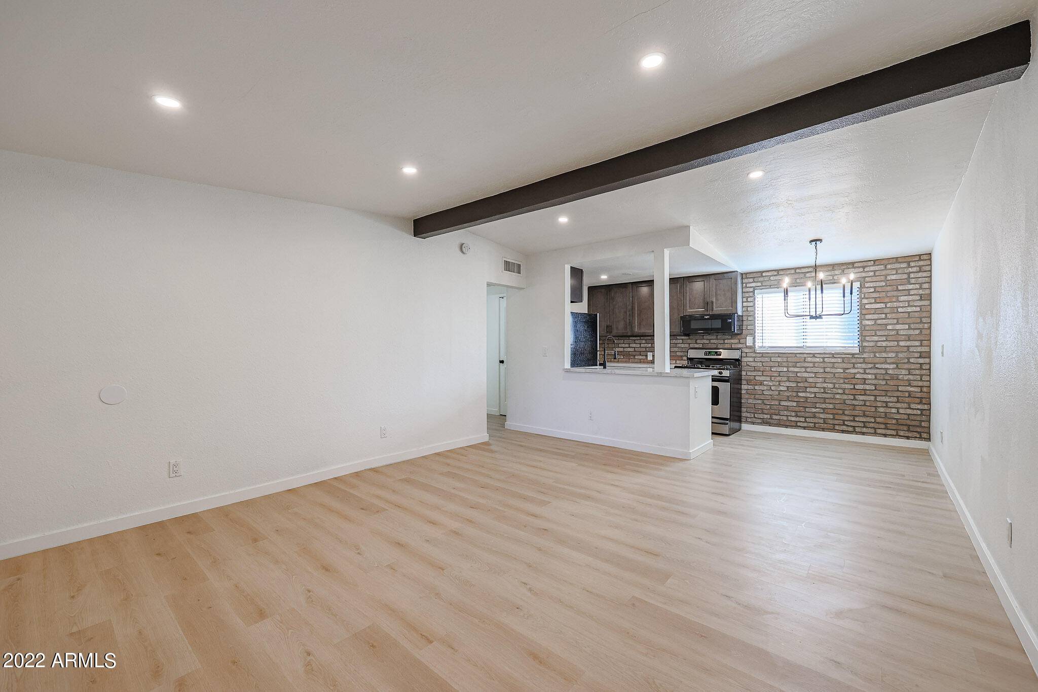 Phoenix, AZ 85014,4224 N 12TH Street #202