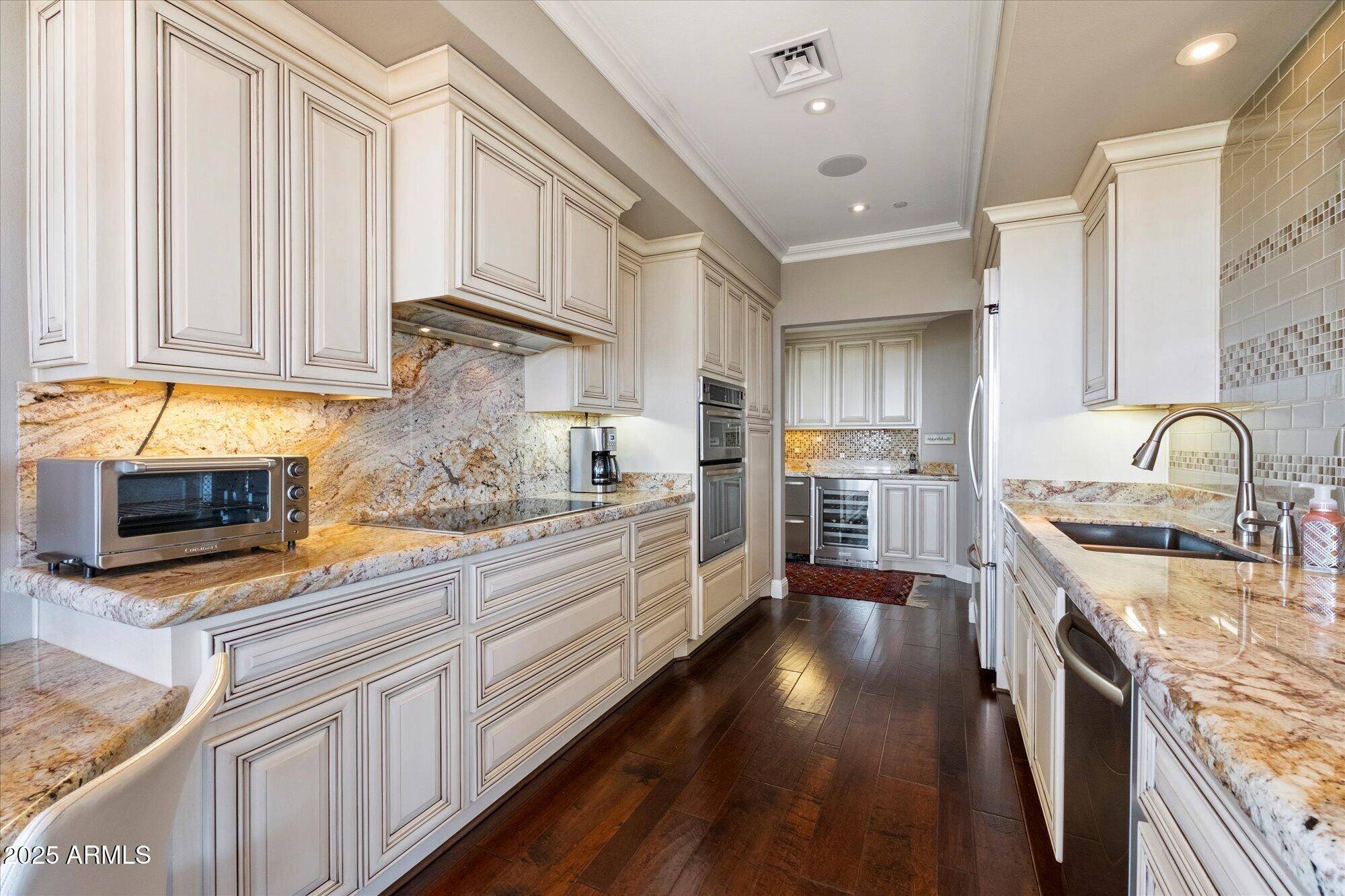 1040 E OSBORN Road #1801 Phoenix, AZ 85014