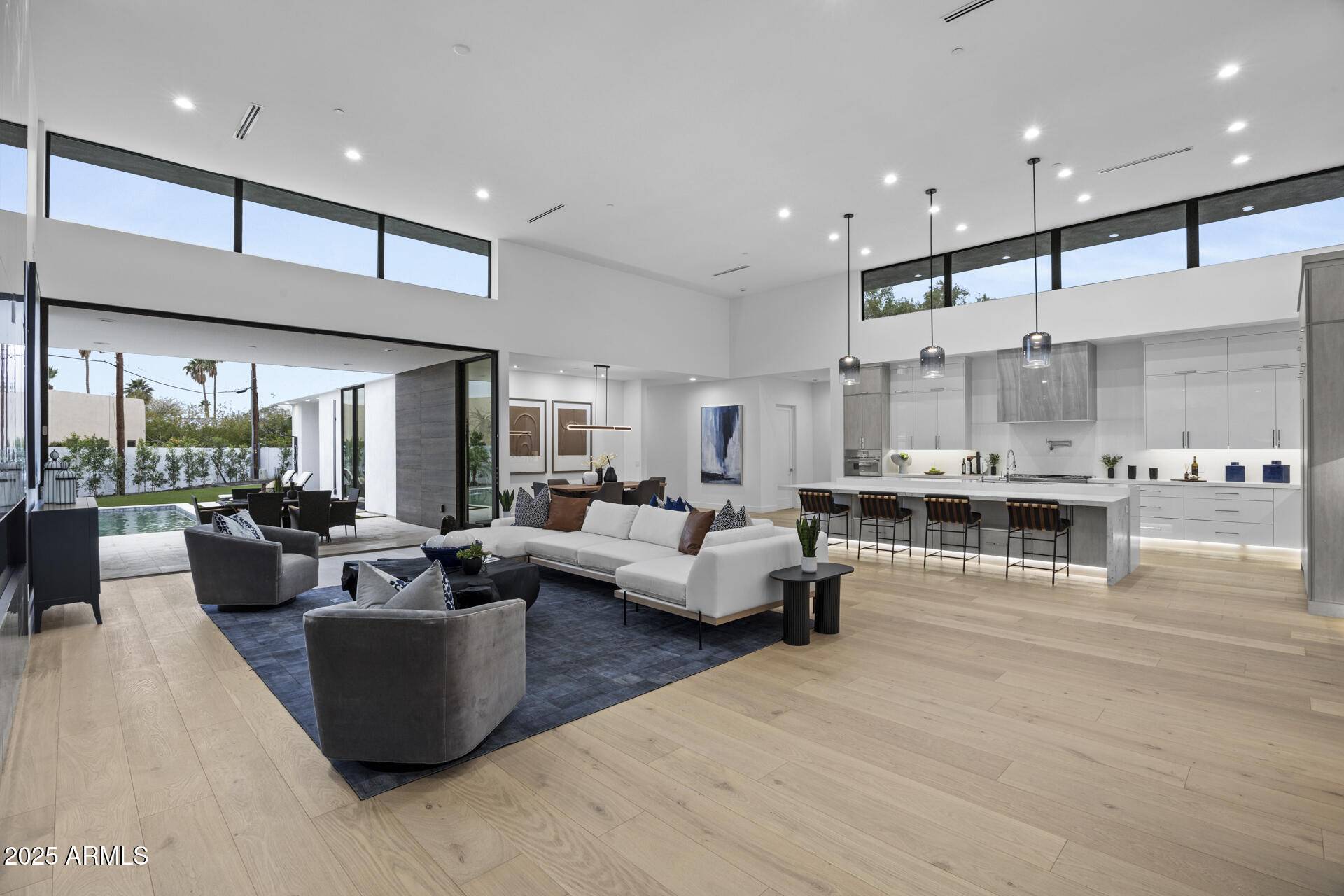 Paradise Valley, AZ 85253,7009 E PASADENA Avenue