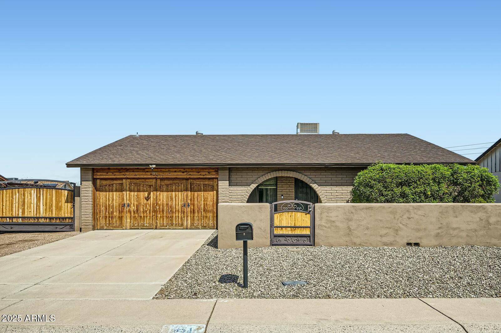 Glendale, AZ 85308,3514 W CHARLESTON Avenue