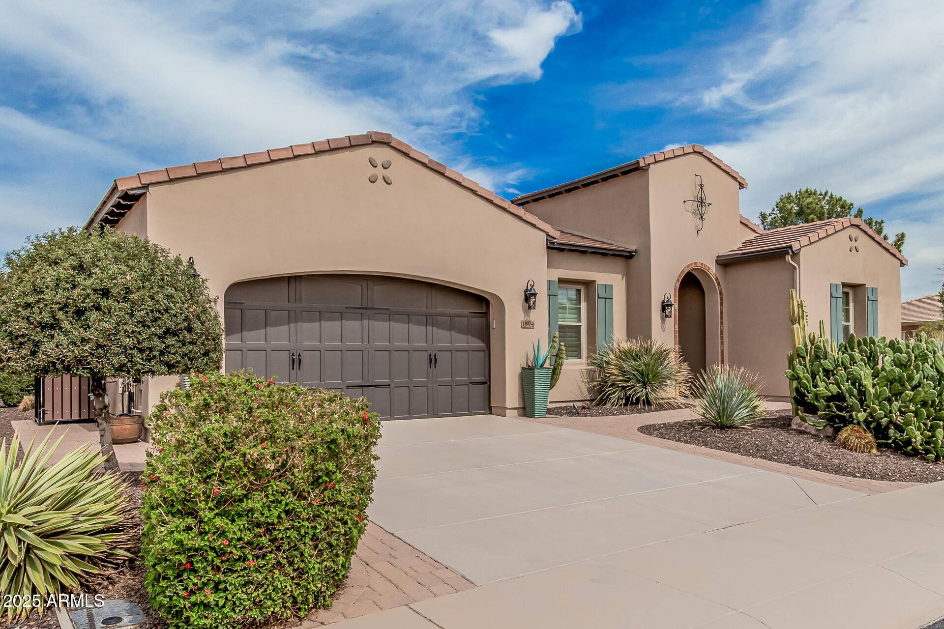 Queen Creek, AZ 85140,1694 E AZAFRAN Trail