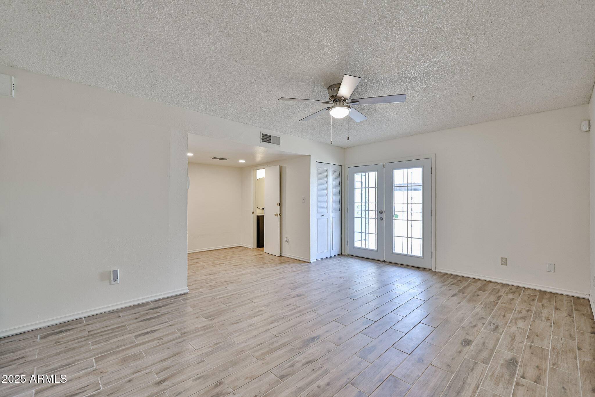 Phoenix, AZ 85051,8130 N 32nd Drive