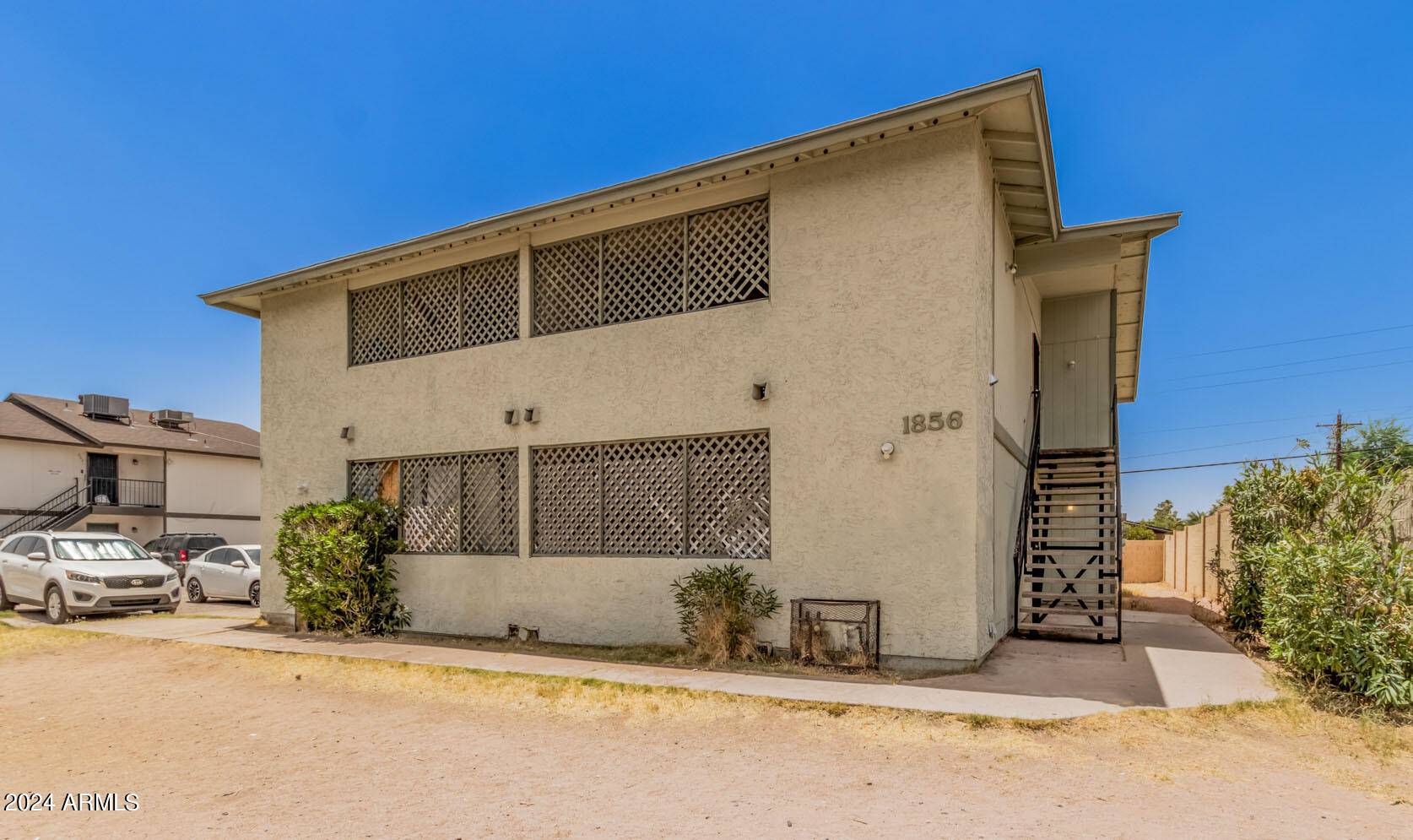 Mesa, AZ 85203,1856 N SPRING --