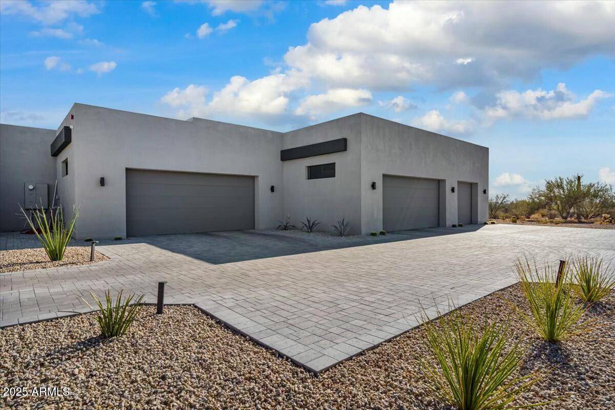 Cave Creek, AZ 85331,36004 N Prickley Pear Road