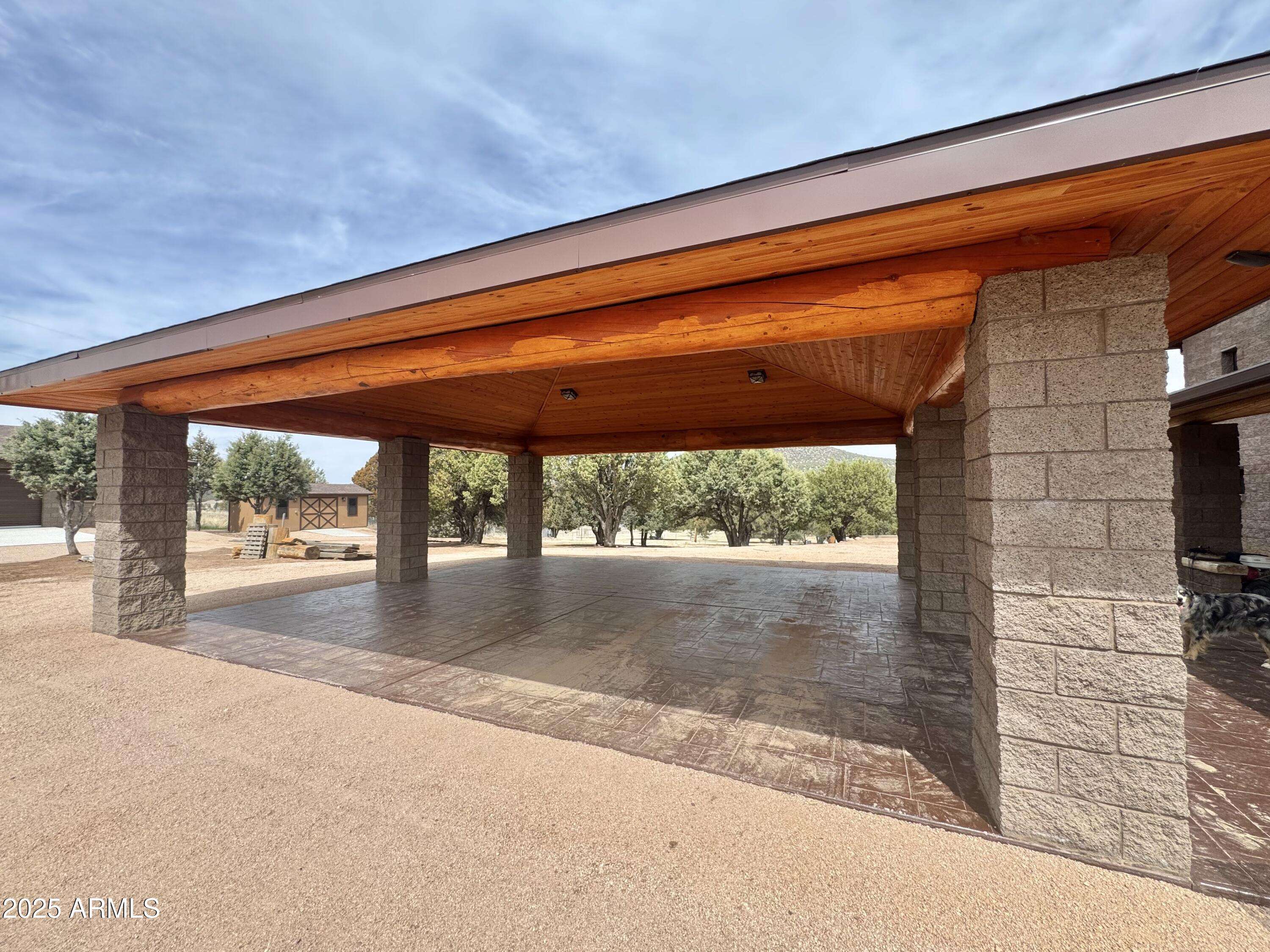 Young, AZ 85554,137 E HILLTOP Road
