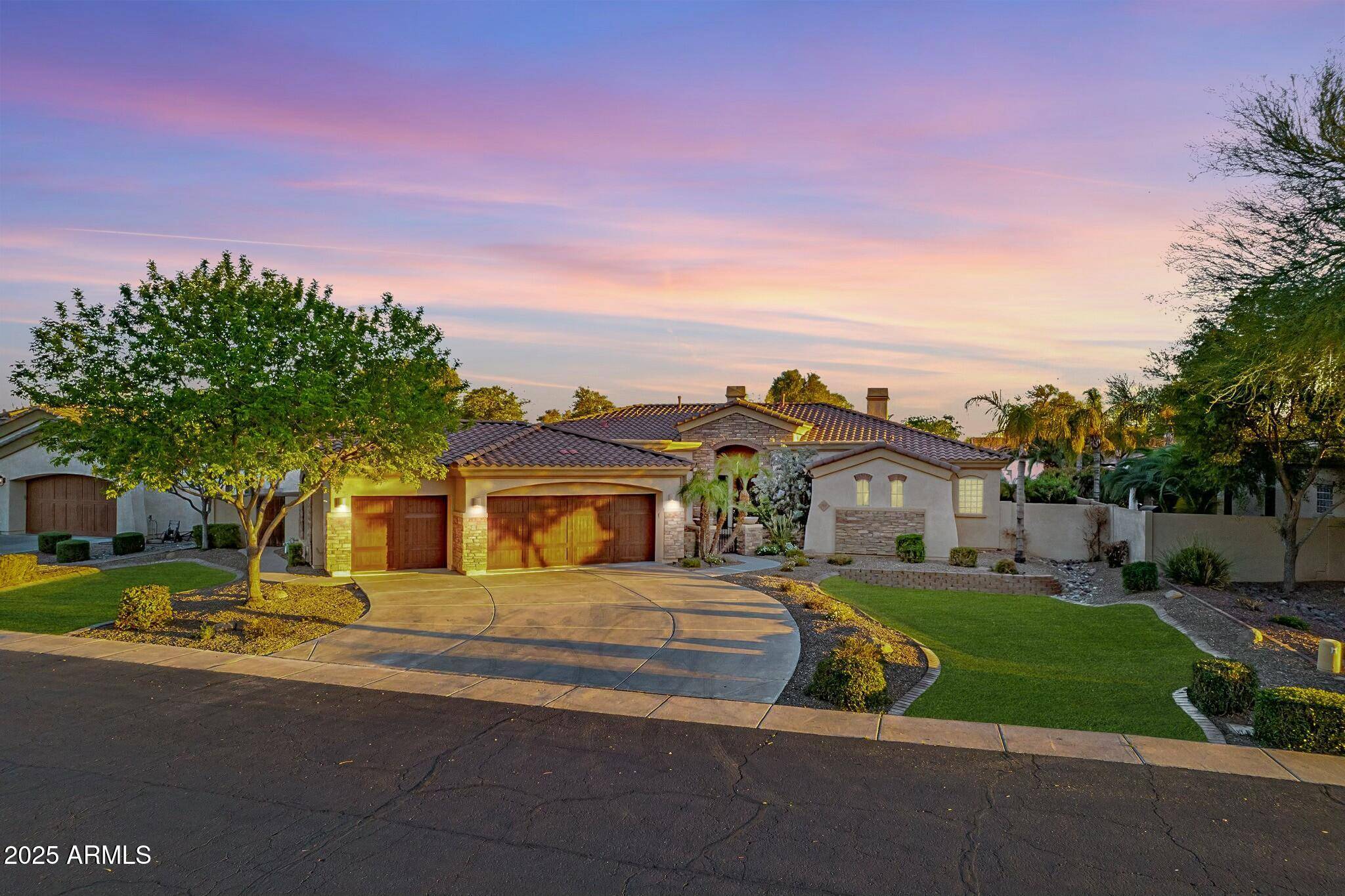 Chandler, AZ 85249,745 E COUNTY DOWN Drive