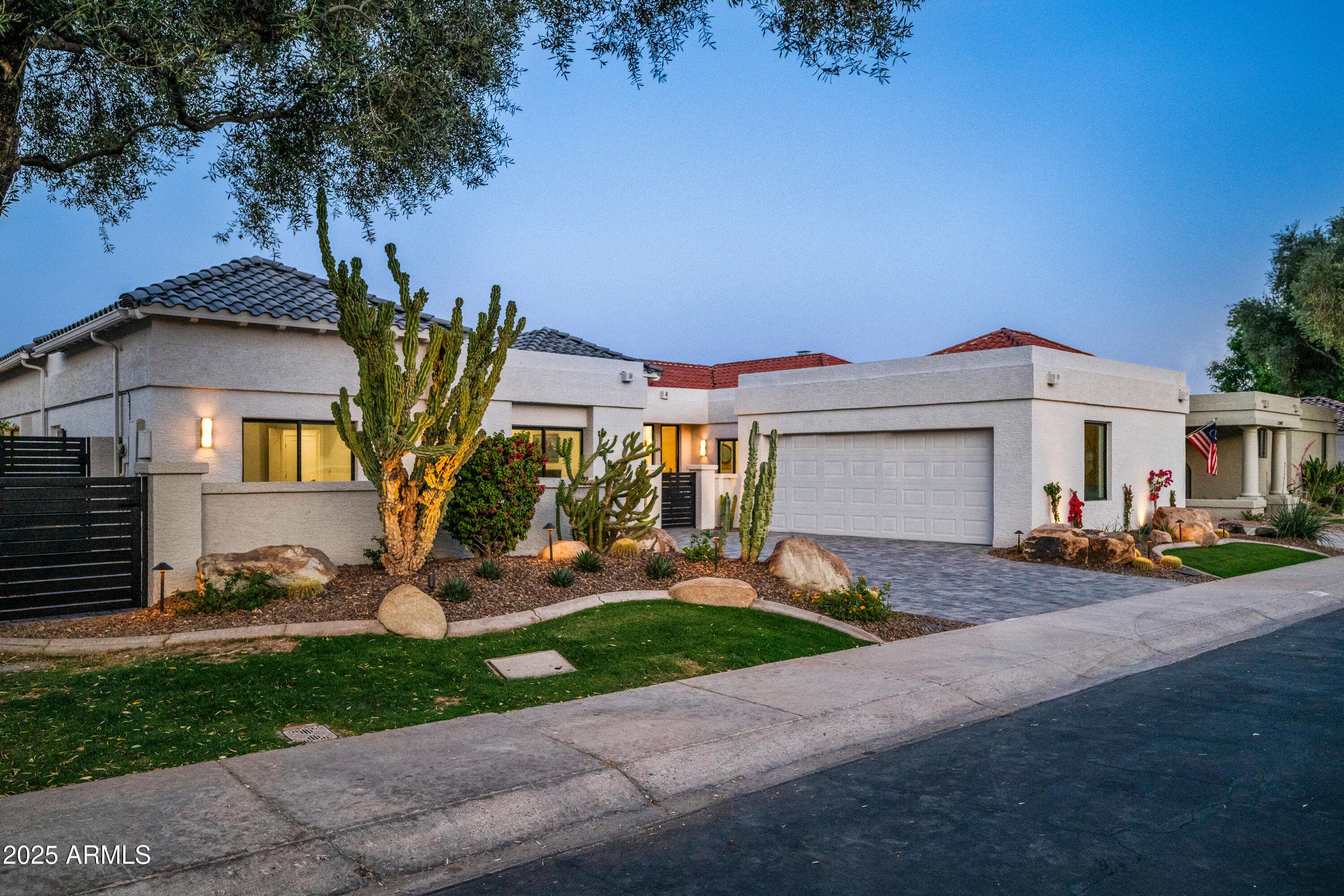 Scottsdale, AZ 85260,11977 N 81st Street