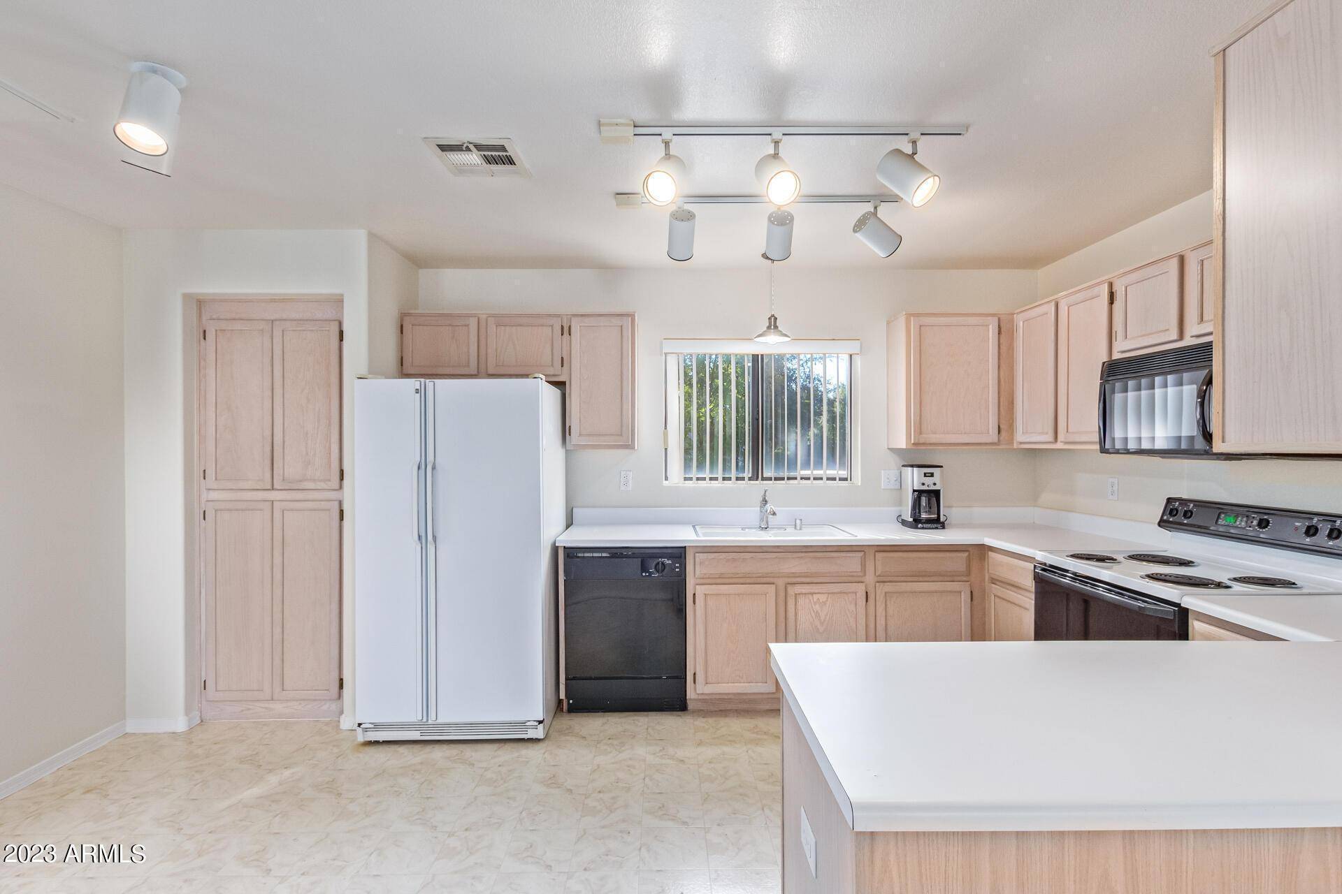 Scottsdale, AZ 85260,15050 N Thompson Peak Parkway #Unit 2029