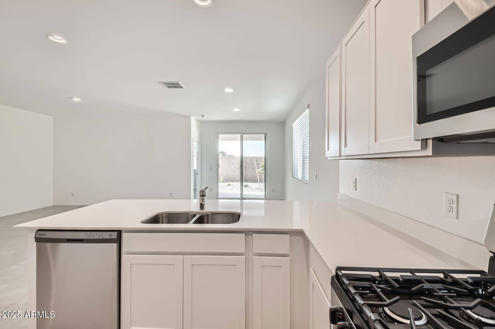 15585 W WILLIAMS Street Goodyear, AZ 85338