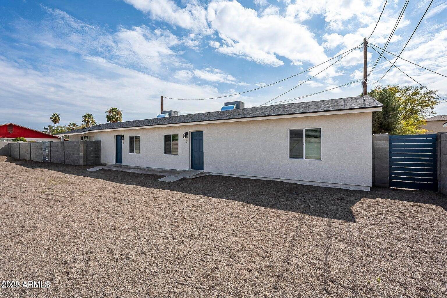 Phoenix, AZ 85015,5039 N 18TH Avenue #2