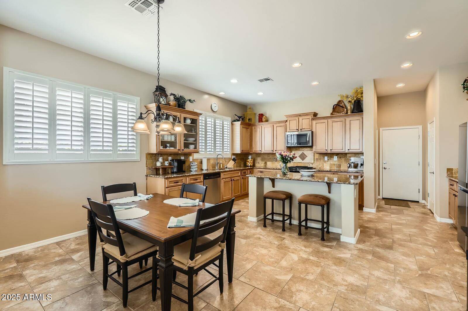 4903 W FAULL Drive New River, AZ 85087
