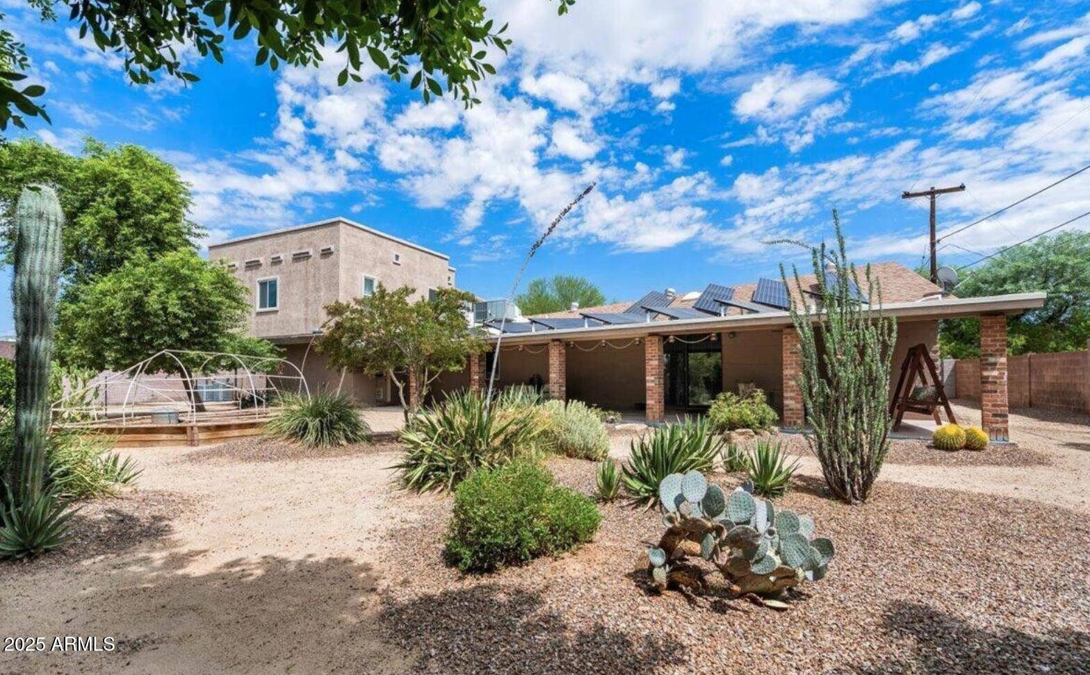 Phoenix, AZ 85020,8106 N 11TH Street