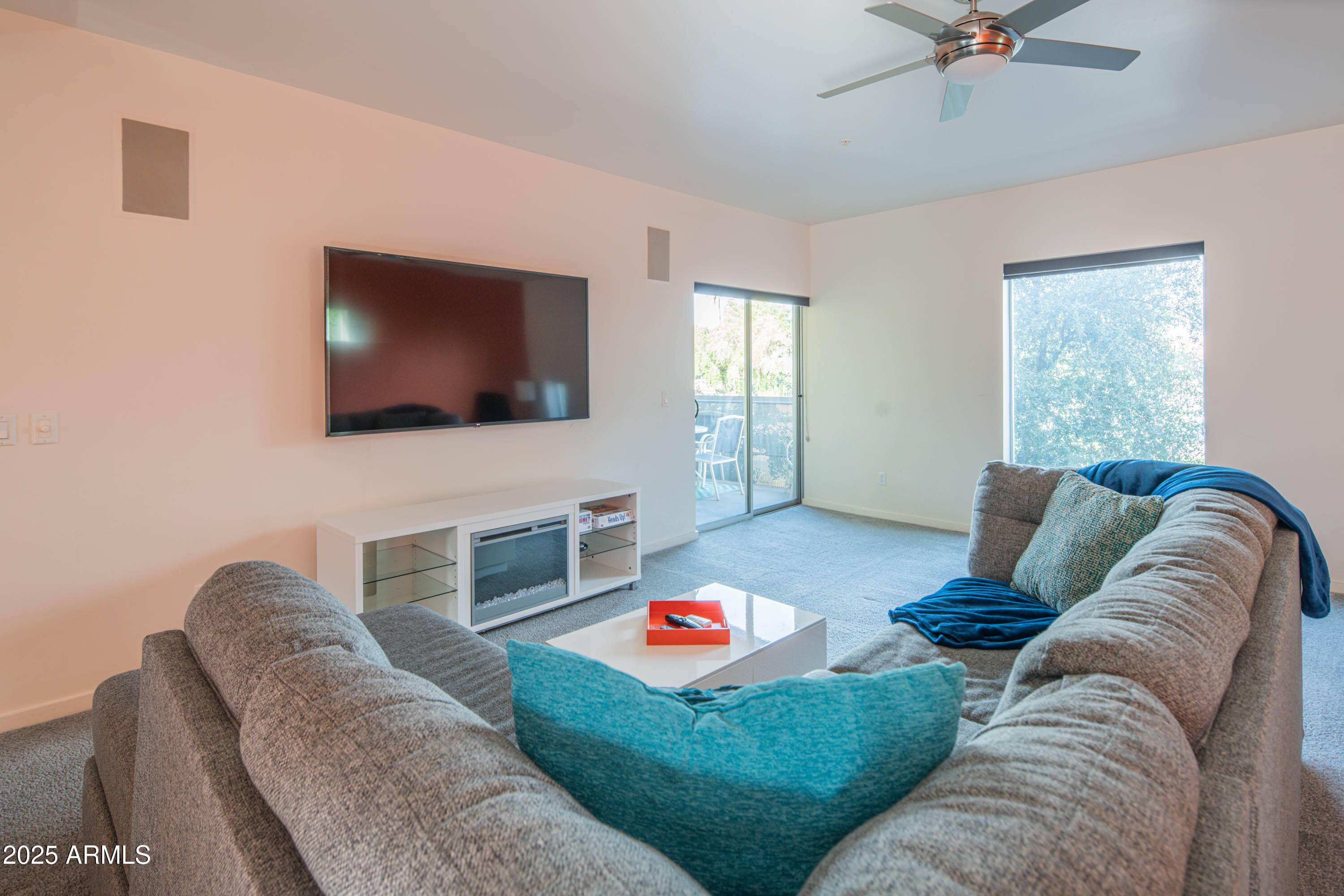 1111 W UNIVERSITY Drive #2012 Tempe, AZ 85281