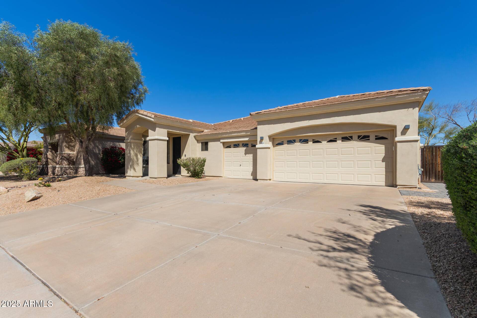 Phoenix, AZ 85054,5242 E HERRERA Drive