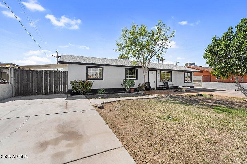 Phoenix, AZ 85041,8421 S 6TH Avenue