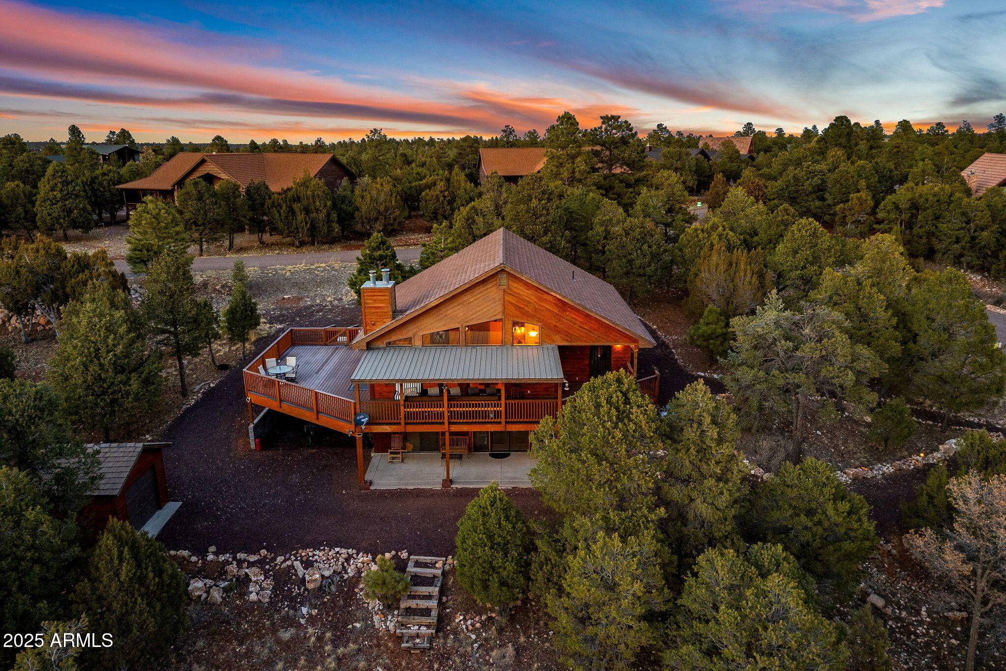 Overgaard, AZ 85933,2810 SKYHAWK Drive