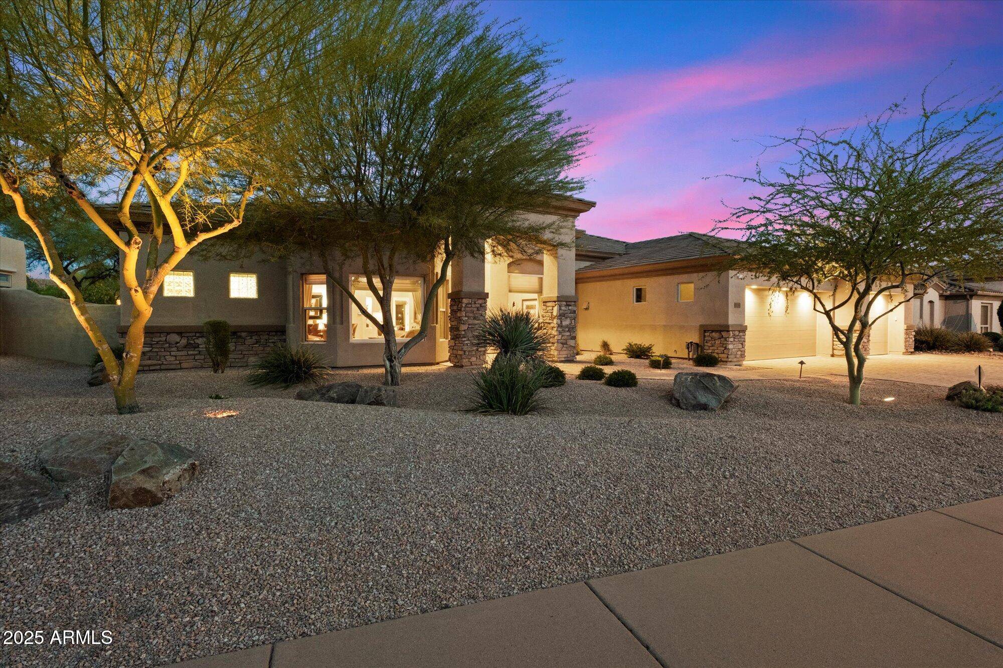 Phoenix, AZ 85054,22635 N 54TH Place