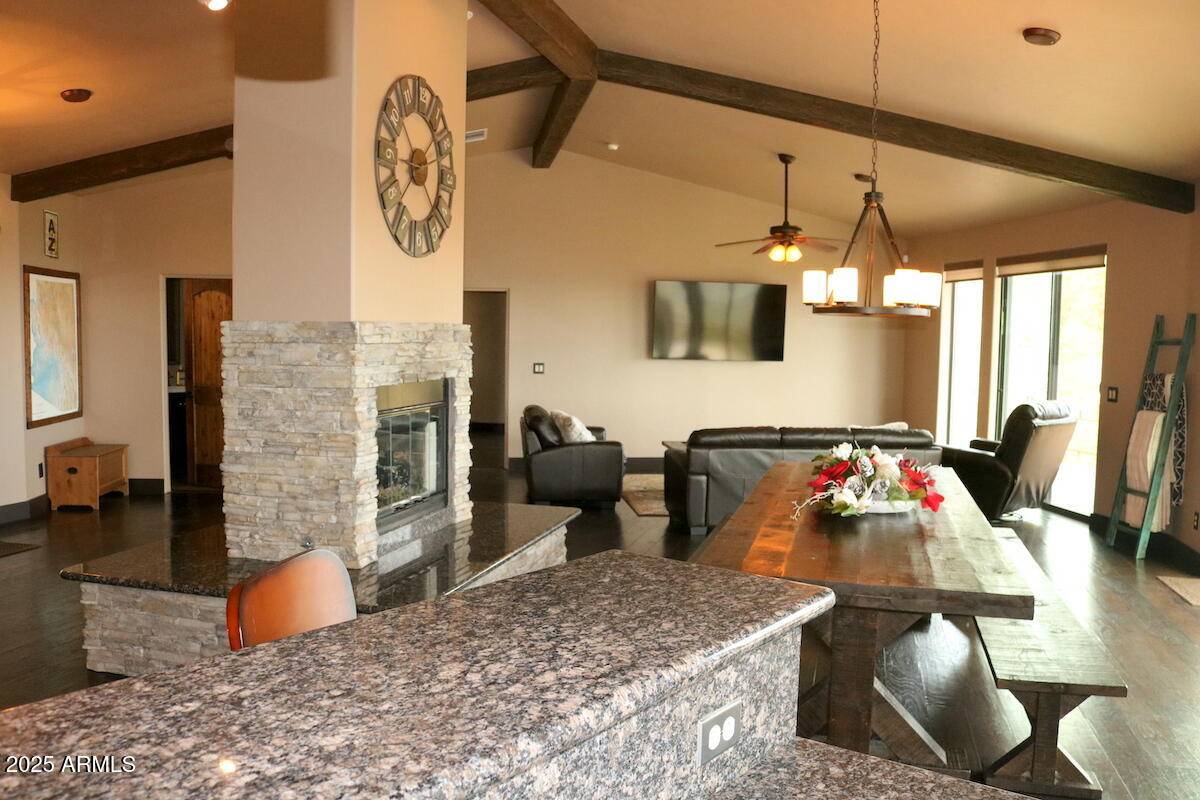 2700 W BUTTERFLY Ridge Prescott, AZ 86303
