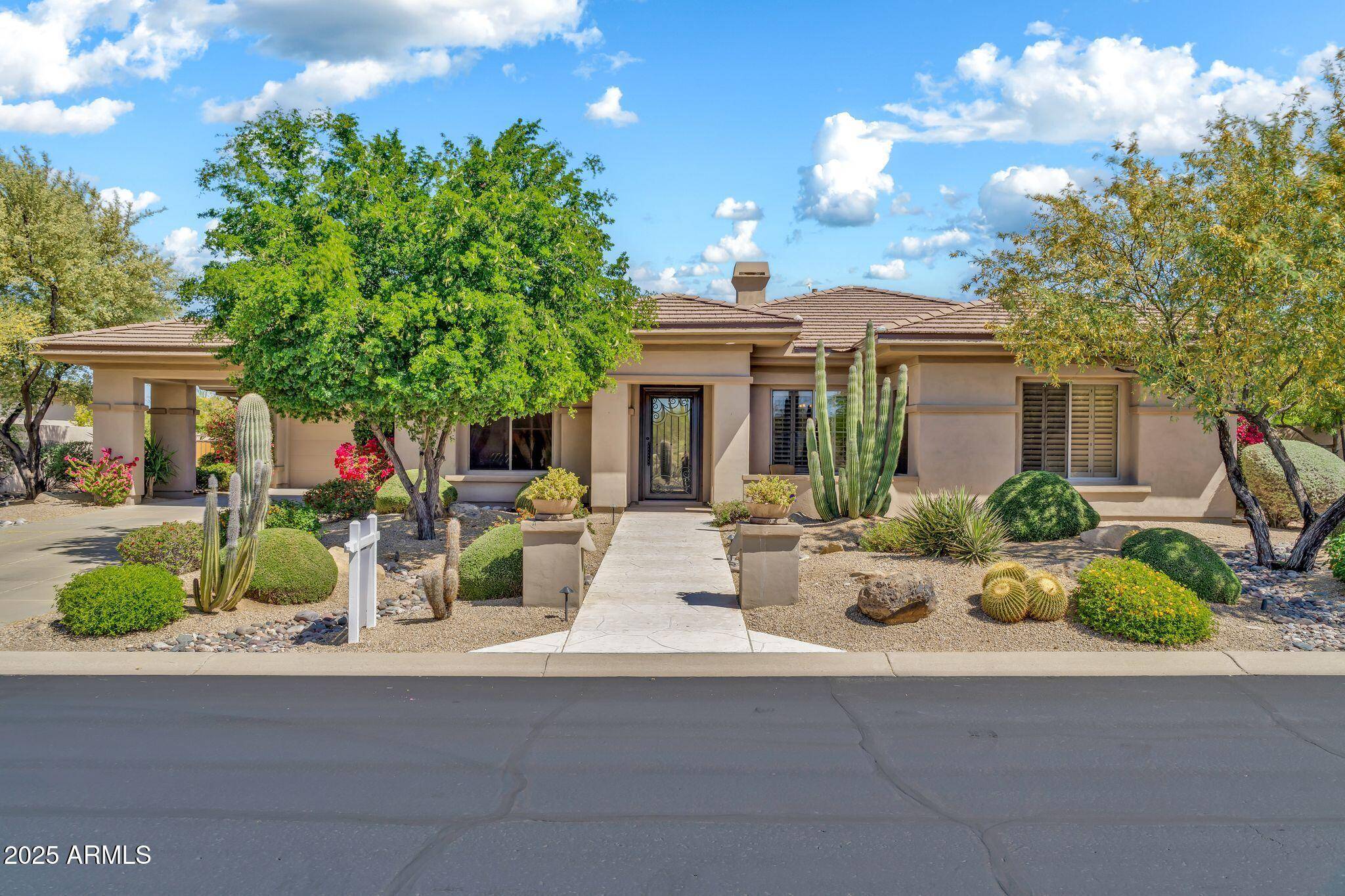 Scottsdale, AZ 85266,7500 E PONTEBELLA Drive