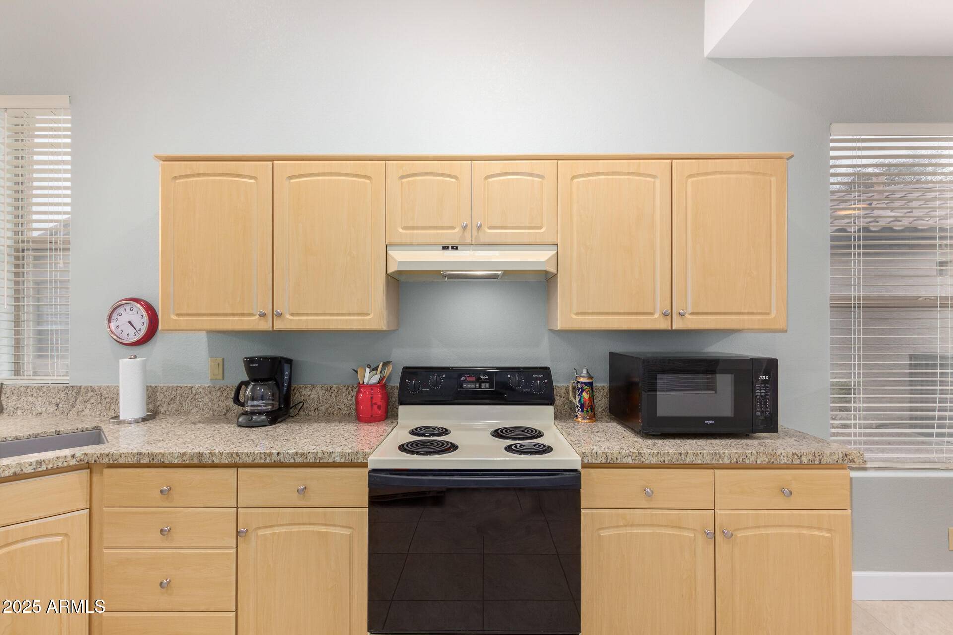 23721 S VACATION Way Sun Lakes, AZ 85248