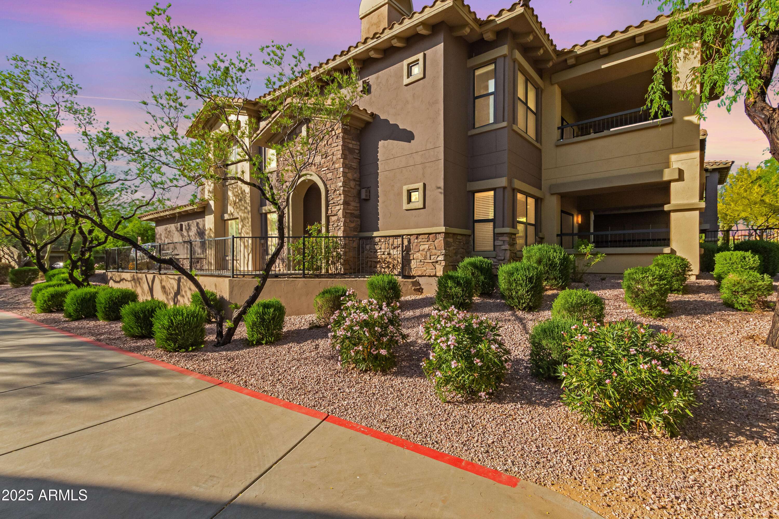 Phoenix, AZ 85054,21320 N 56TH Street #1199
