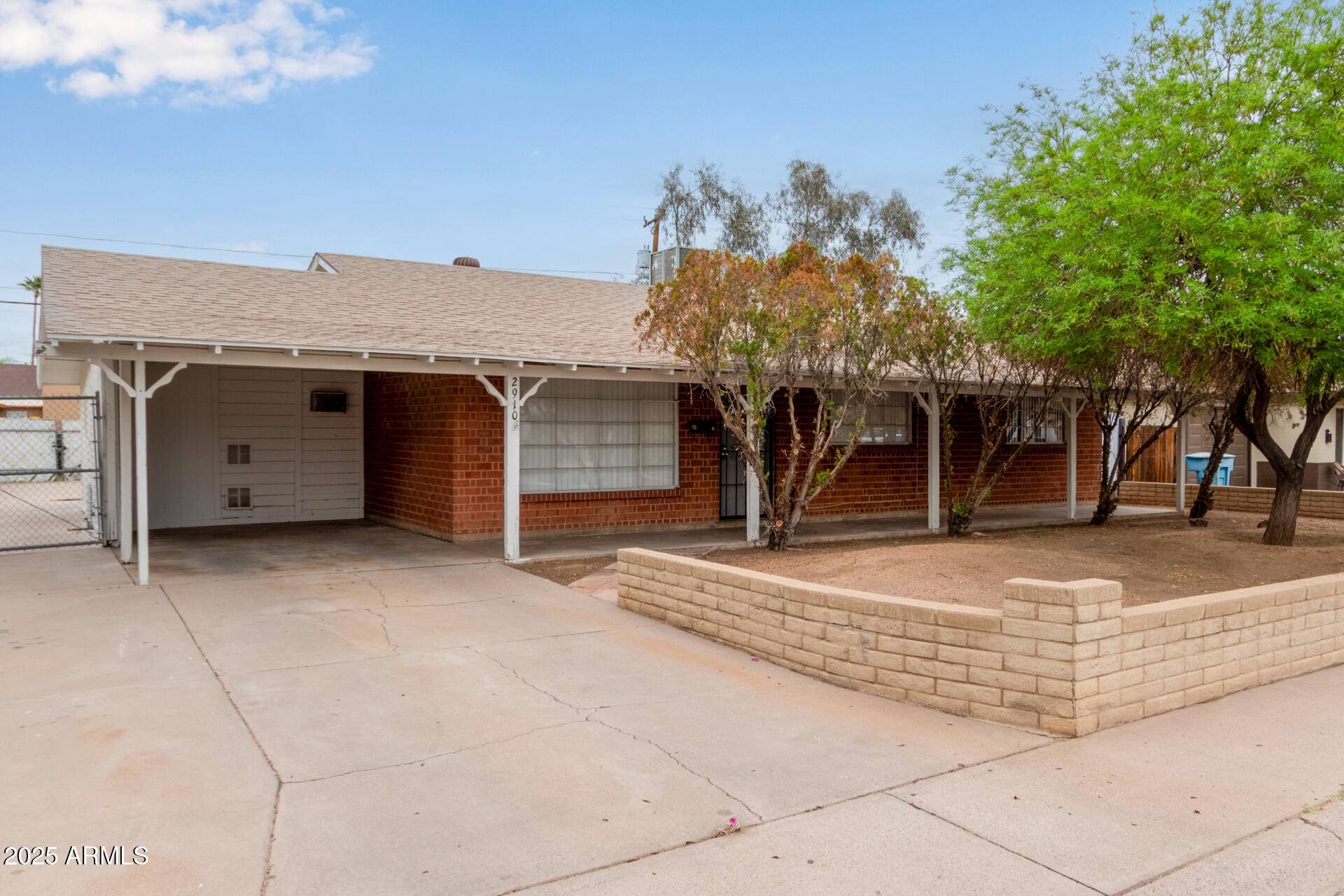 Phoenix, AZ 85017,2910 W ROSE Lane