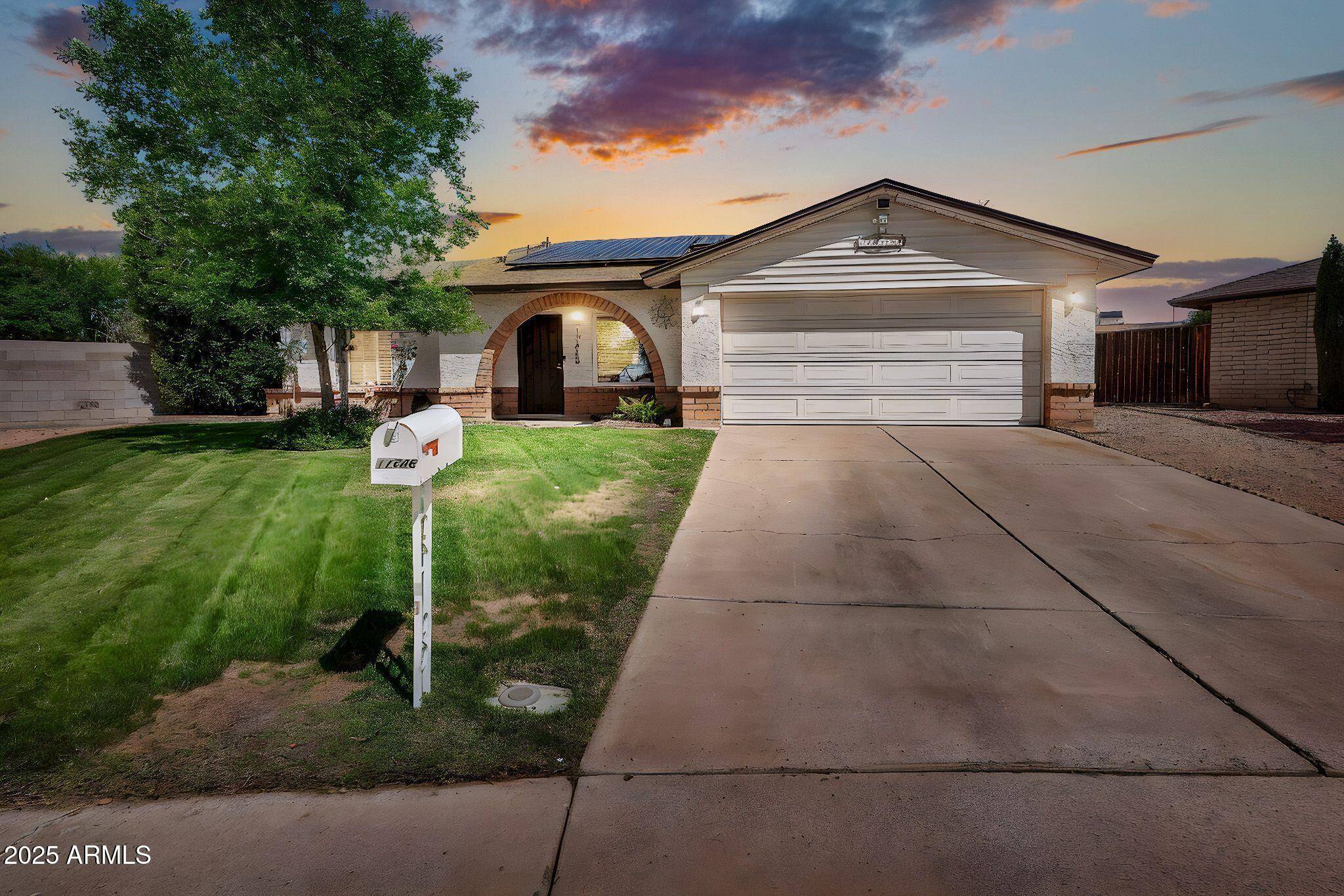 Phoenix, AZ 85032,17648 N 35TH Way