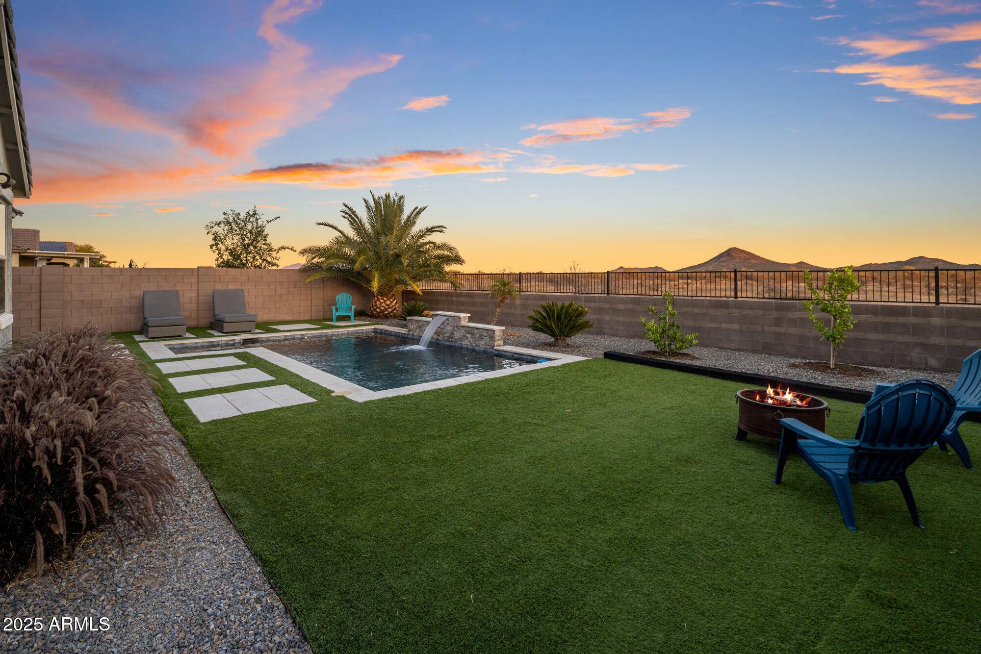 Phoenix, AZ 85085,537 E BALAO Drive