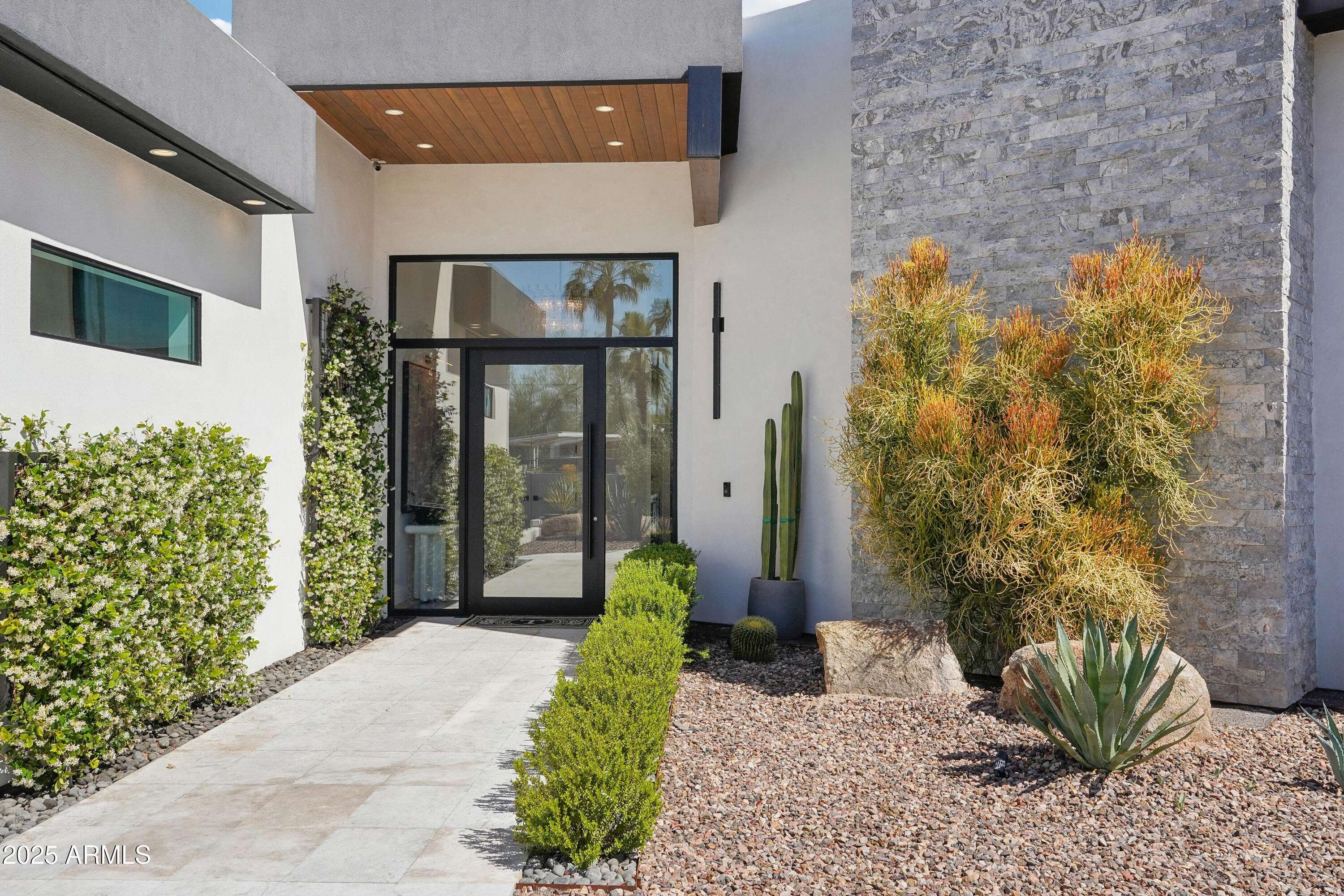 Phoenix, AZ 85018,4502 E SOLANO Drive