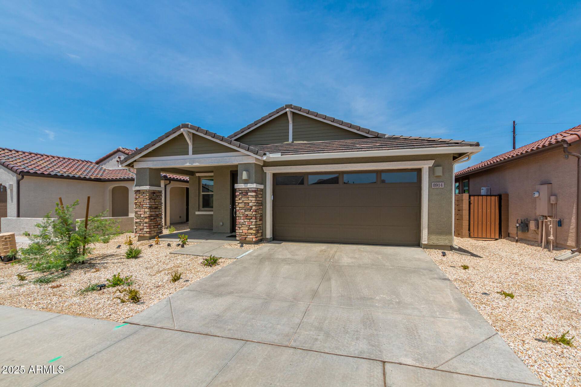 Glendale, AZ 85305,8914 W PALO VERDE Drive