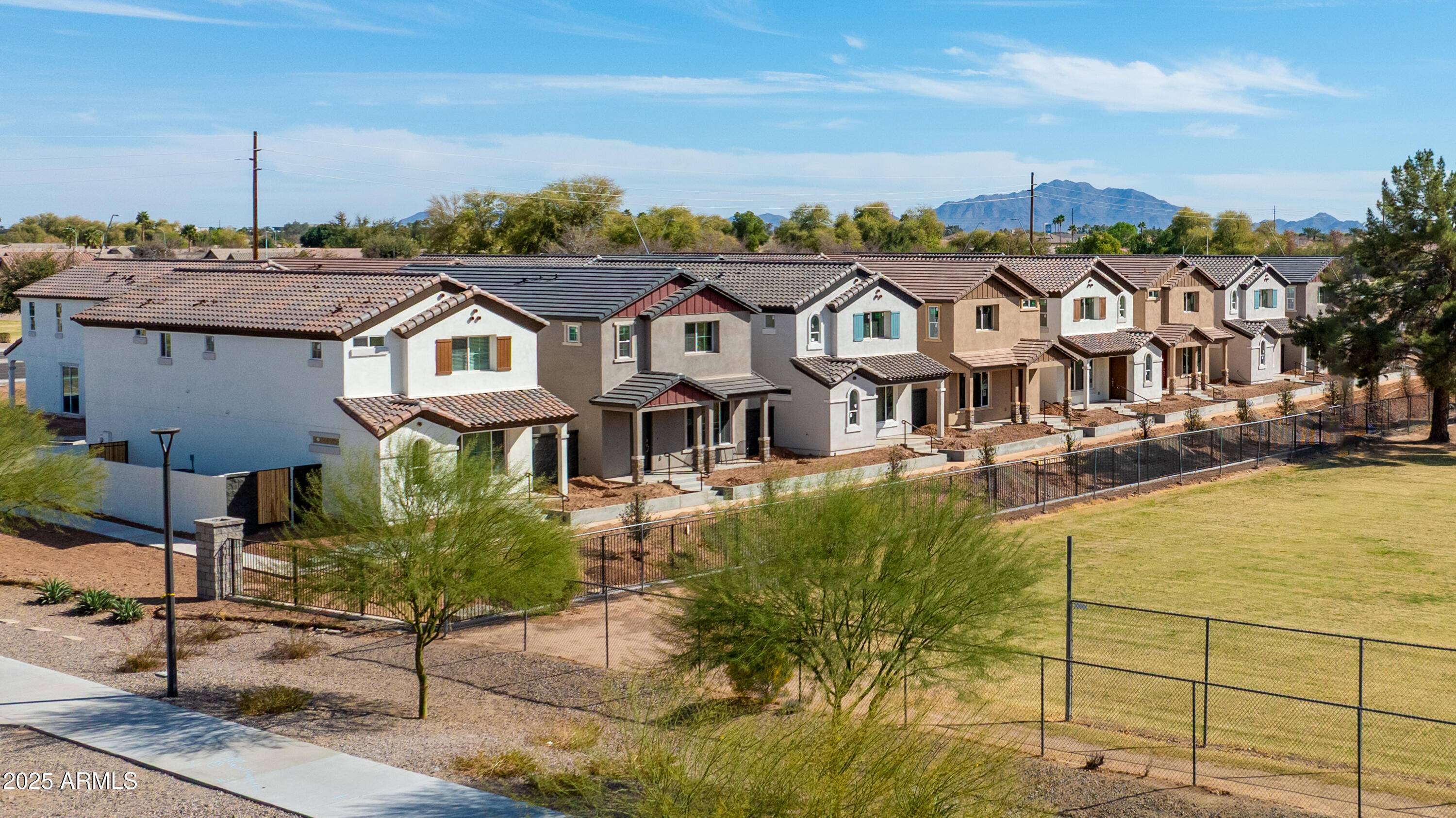 Chandler, AZ 85225,476 S SOHO Lane #2