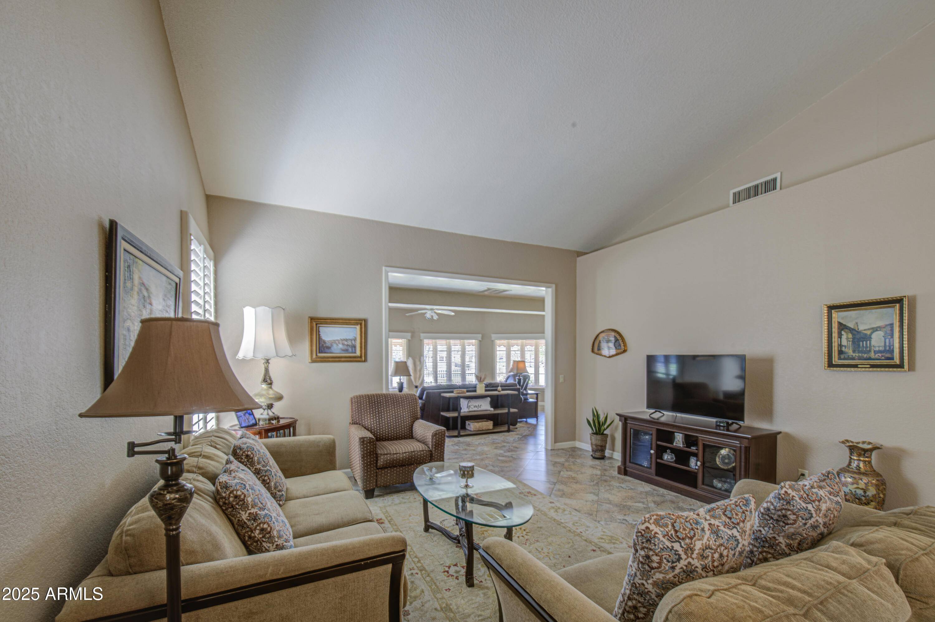 26210 S FLAME TREE Drive Sun Lakes, AZ 85248