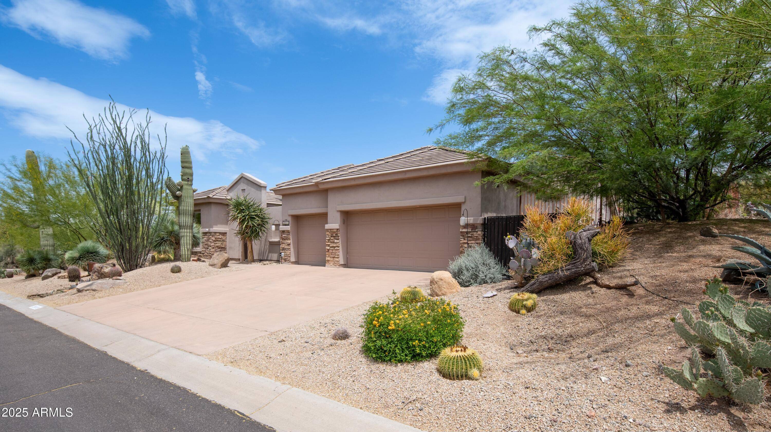 Scottsdale, AZ 85262,28019 N 115 Place