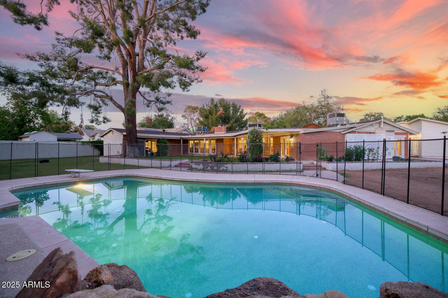 Phoenix, AZ 85013,5818 N 3RD Avenue