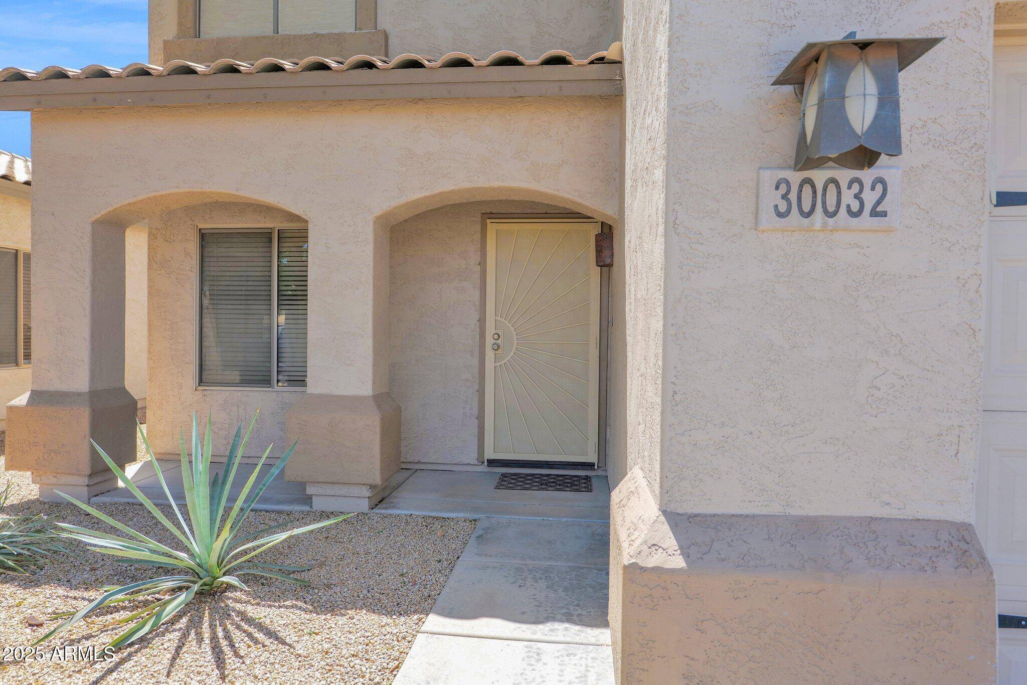 San Tan Valley, AZ 85143,30032 N DESERT WILLOW Boulevard