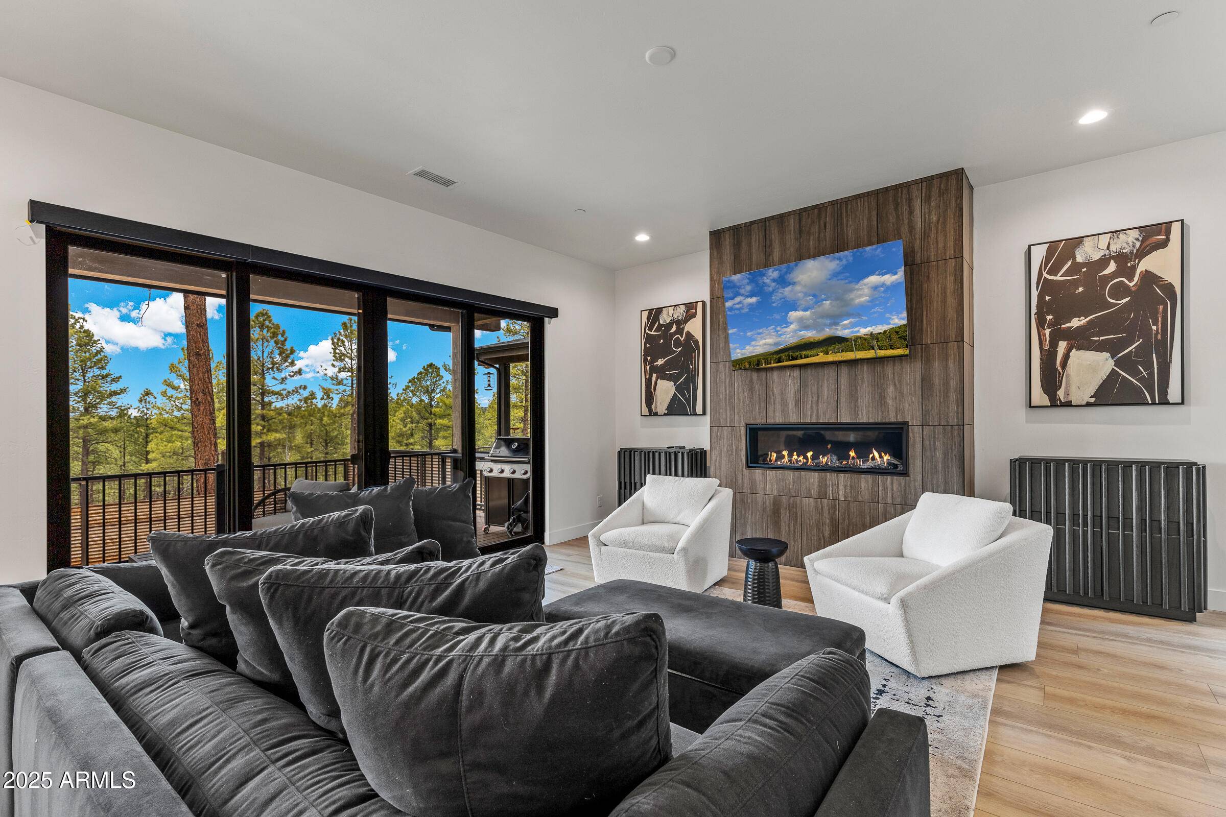 Flagstaff, AZ 86005,2625 S COTTONROSE Lane