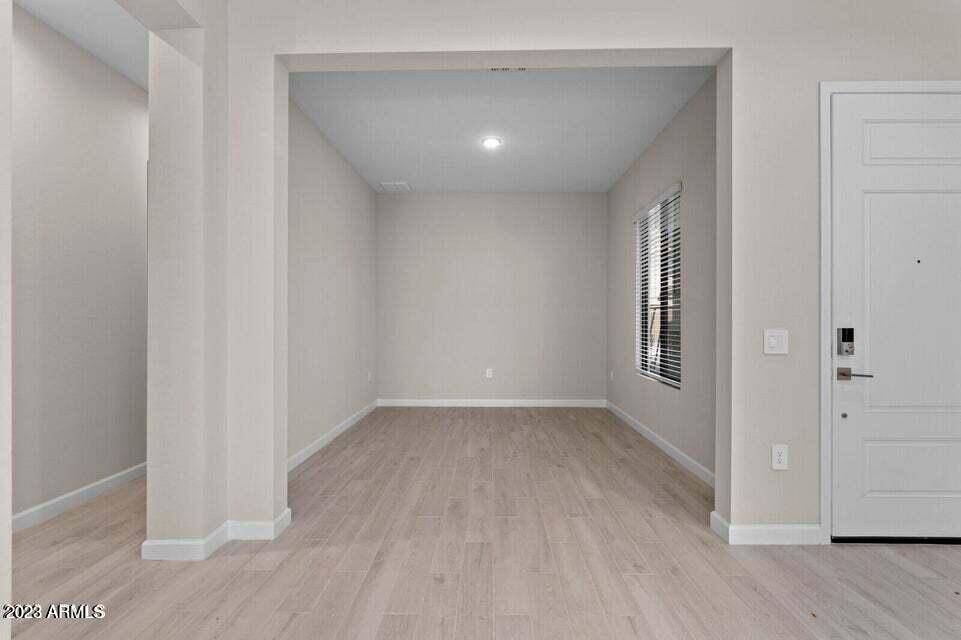 Scottsdale, AZ 85254,4815 E VILLAGE Drive