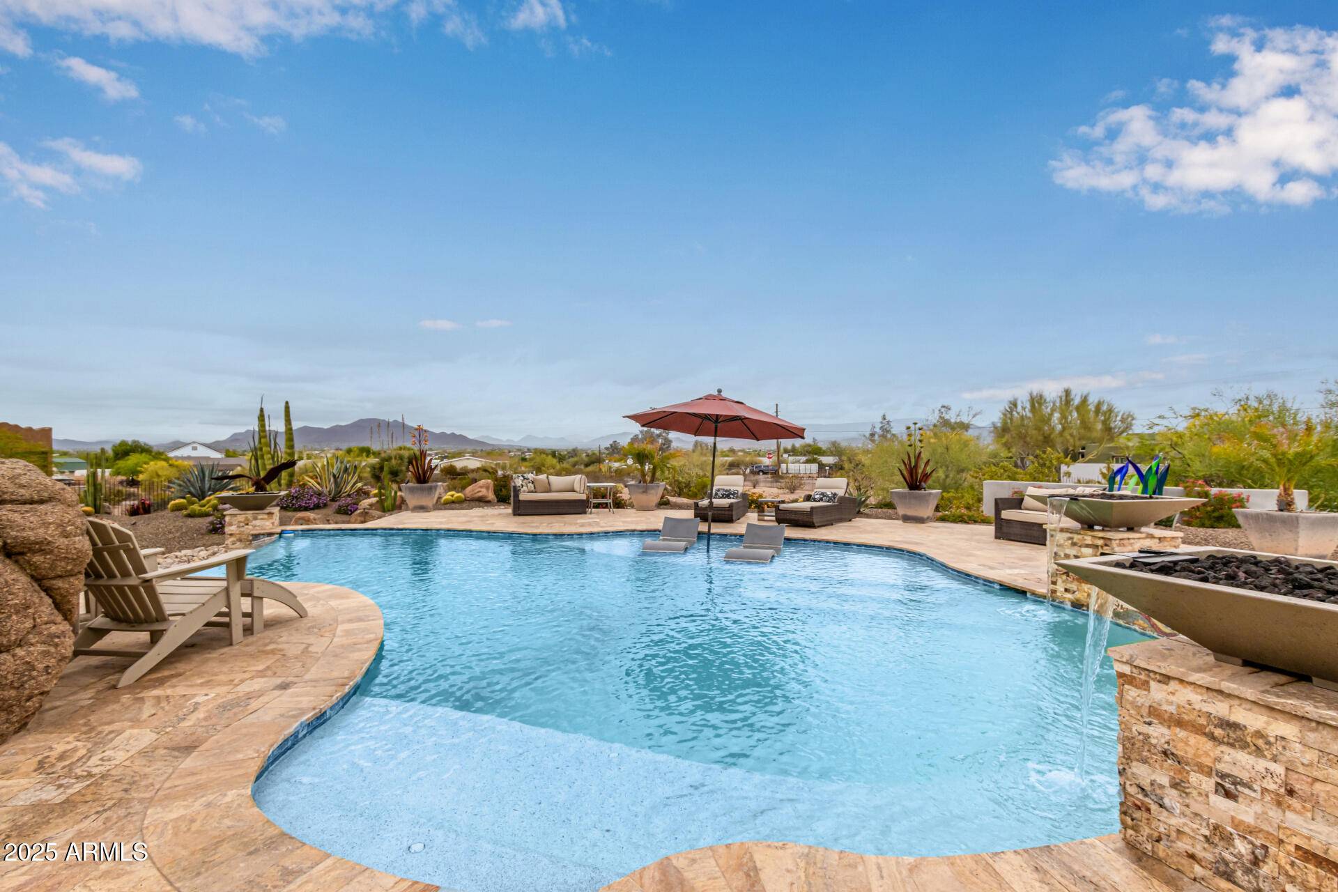 Phoenix, AZ 85086,1505 W CLOUD Road