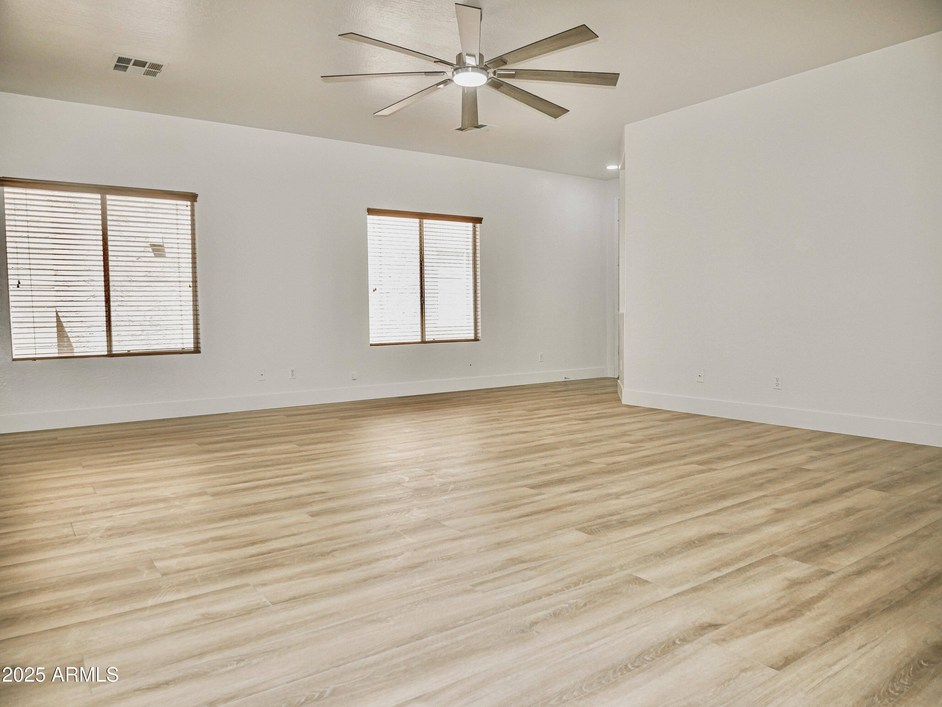 San Tan Valley, AZ 85143,365 E MOUNTAIN VIEW Road