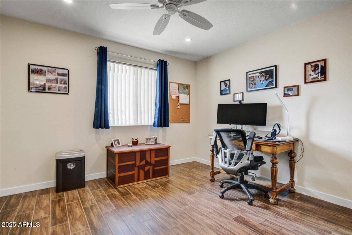 Phoenix, AZ 85028,2846 E LUPINE Avenue