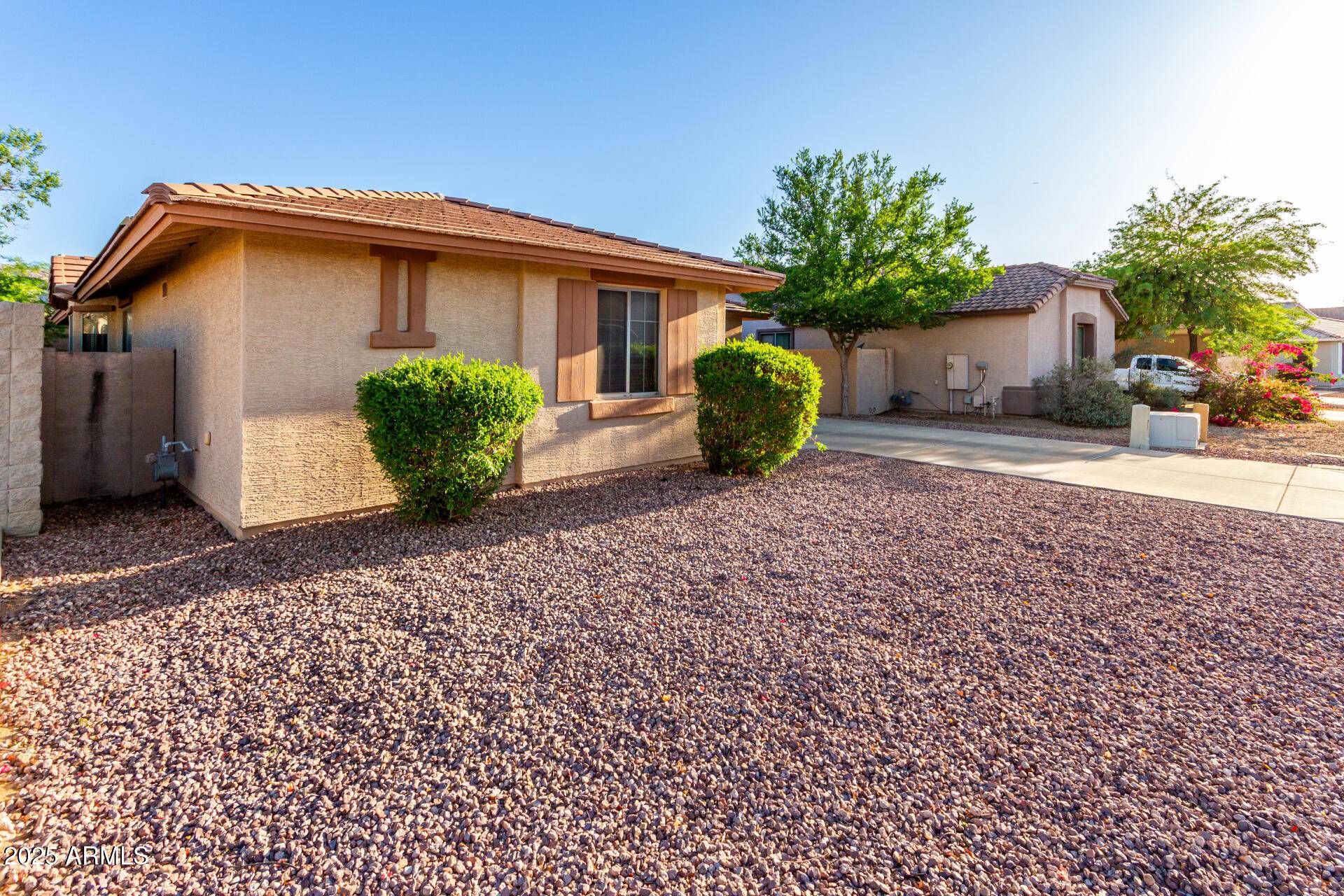 Phoenix, AZ 85041,2315 W BEVERLY Road