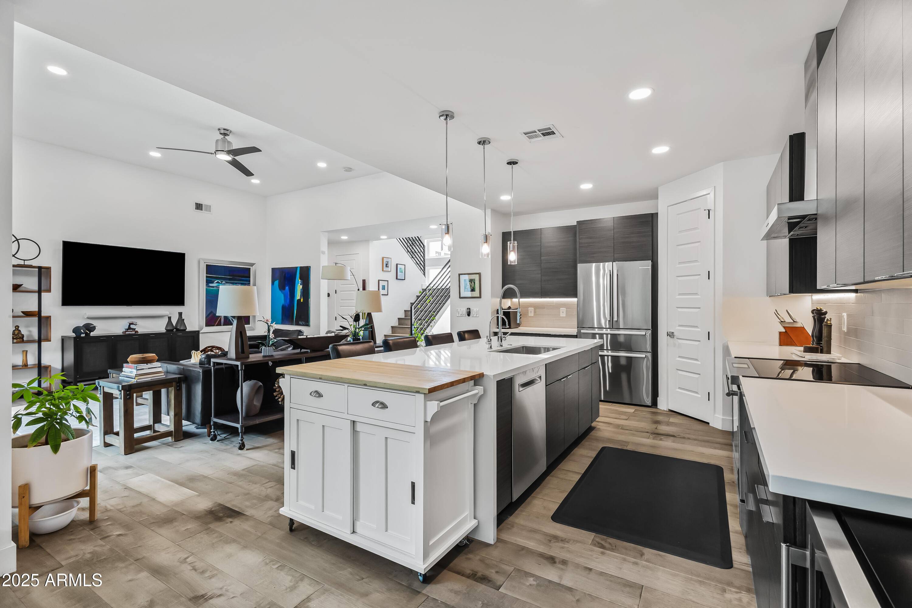 Phoenix, AZ 85016,3615 N NICOSIA Circle