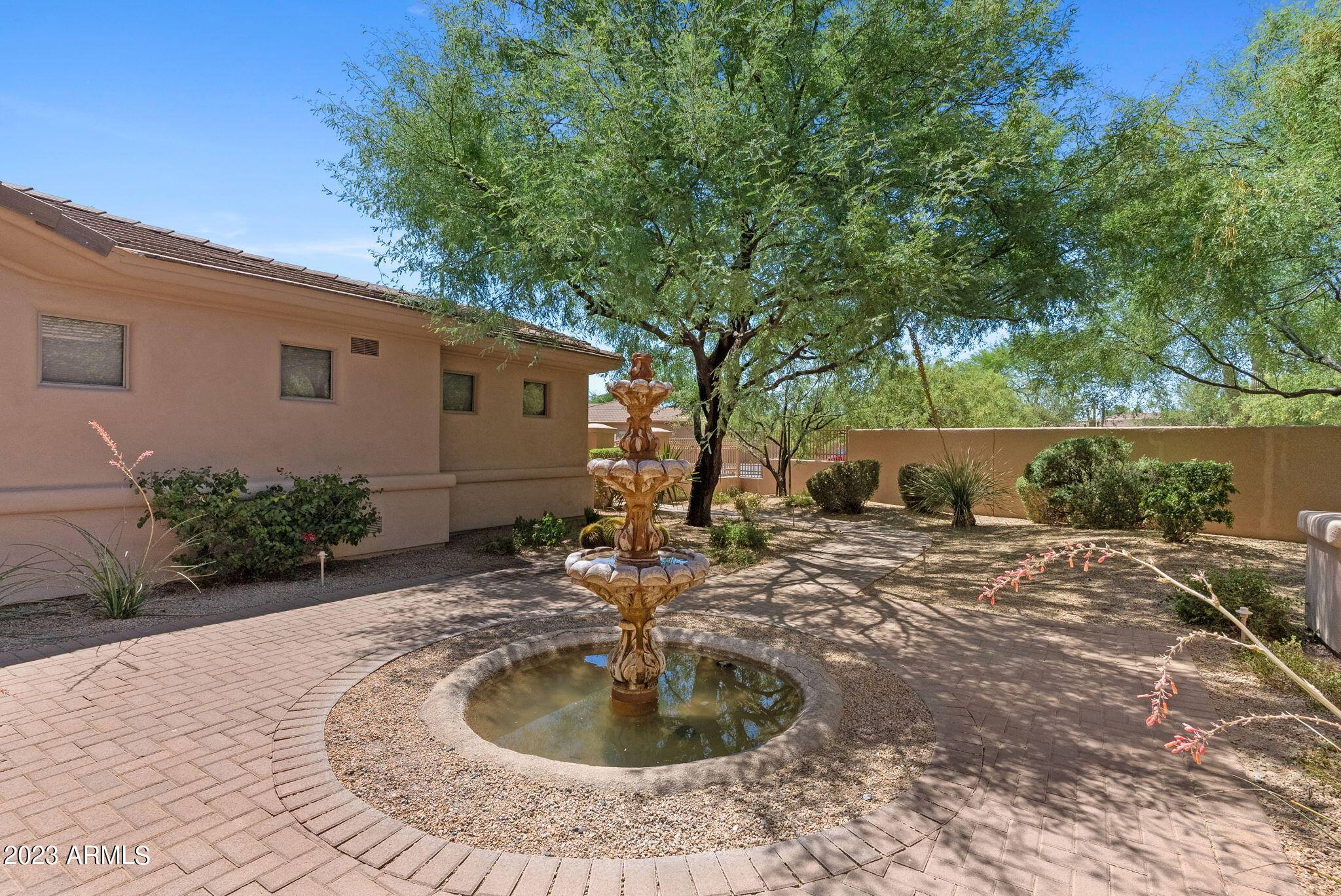 Phoenix, AZ 85054,22463 N 54TH Street