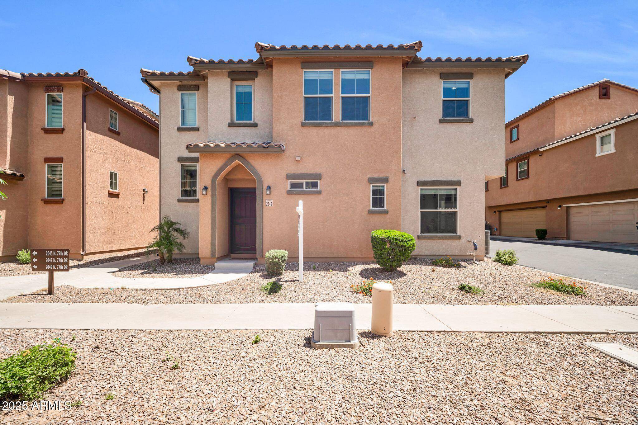 Phoenix, AZ 85035,2049 N 77TH Drive